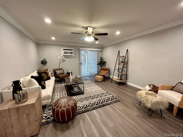 #9 photo, 101 Cassa Loop, Holtsville , NY 11742