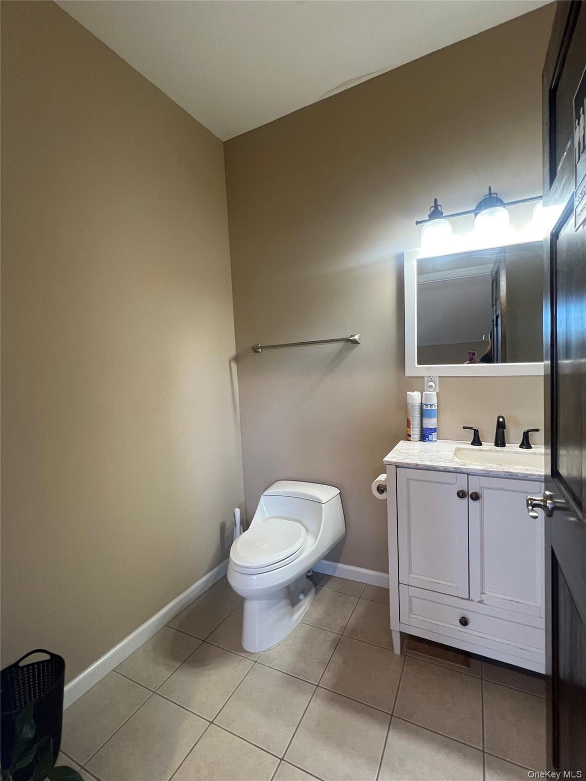 #4 photo, 5720 Sunrise Highway, ナッソー郡 Massapequa , NY 11758