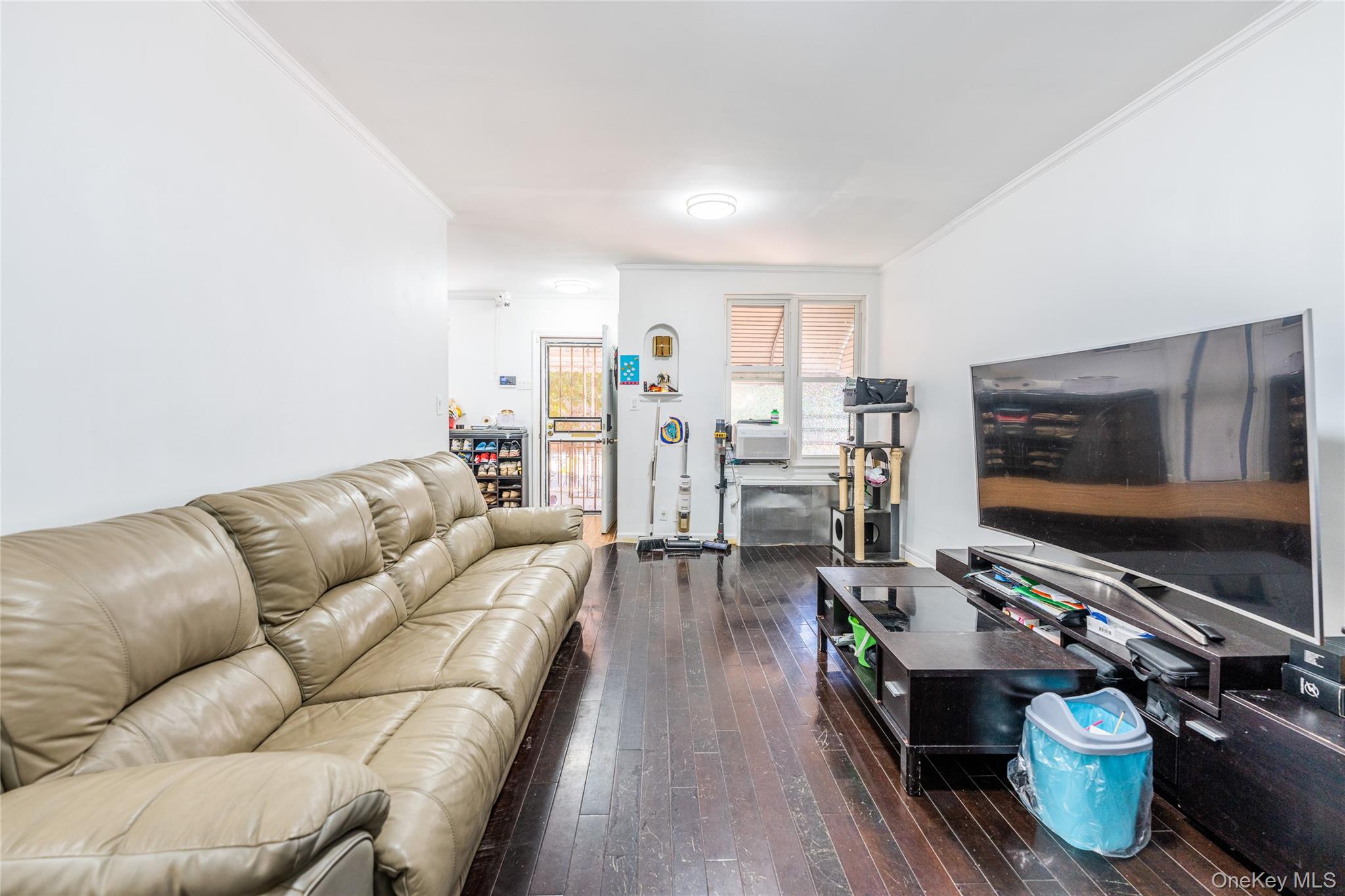 #11 photo, 6737 180th Street, Fresh Meadows , NY 11365