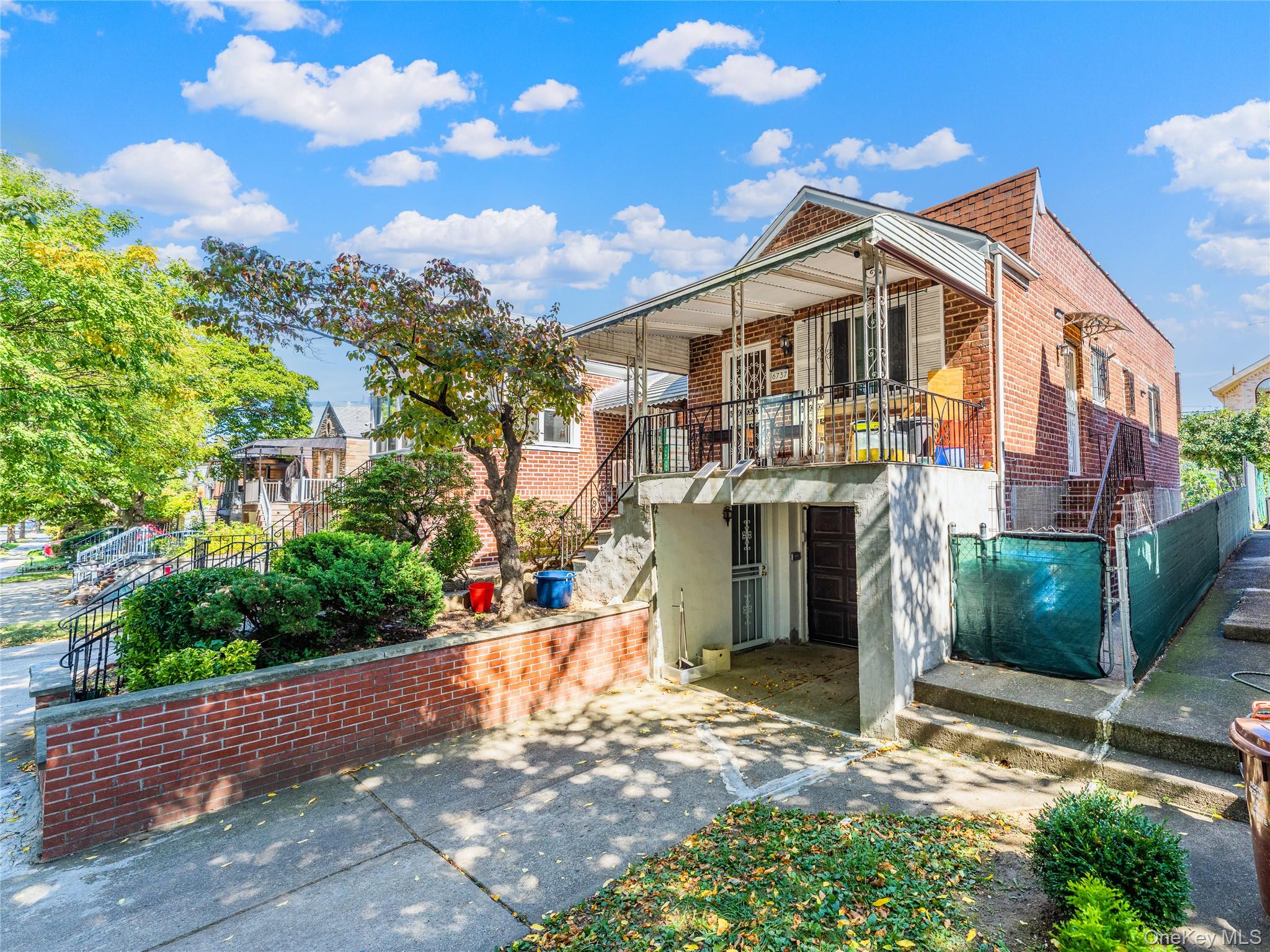 #3 photo, 6737 180th Street, Fresh Meadows , NY 11365