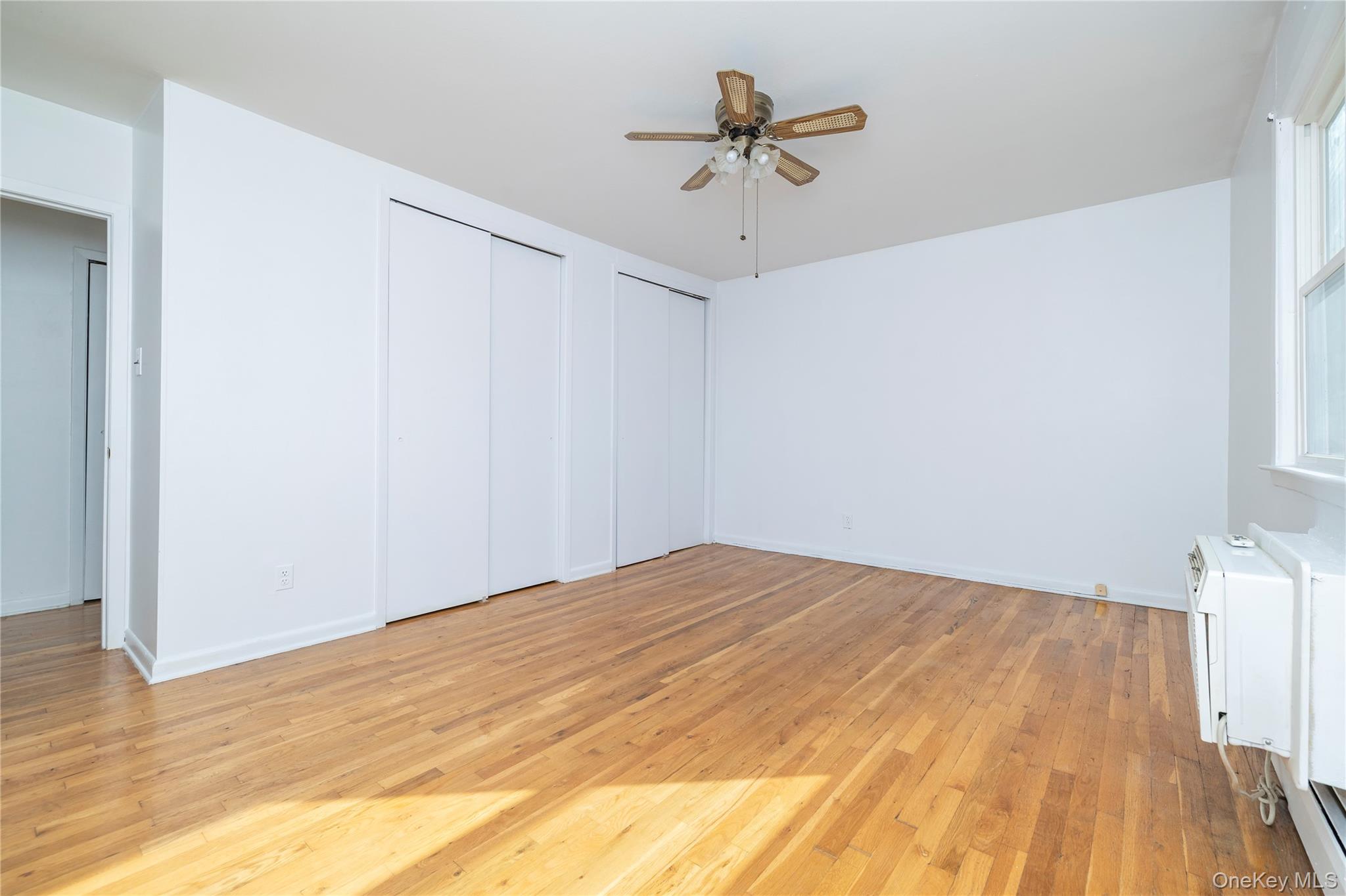 #9 photo, 4030 Jerusalem Ave., ナッソー郡 Seaford , NY 11783