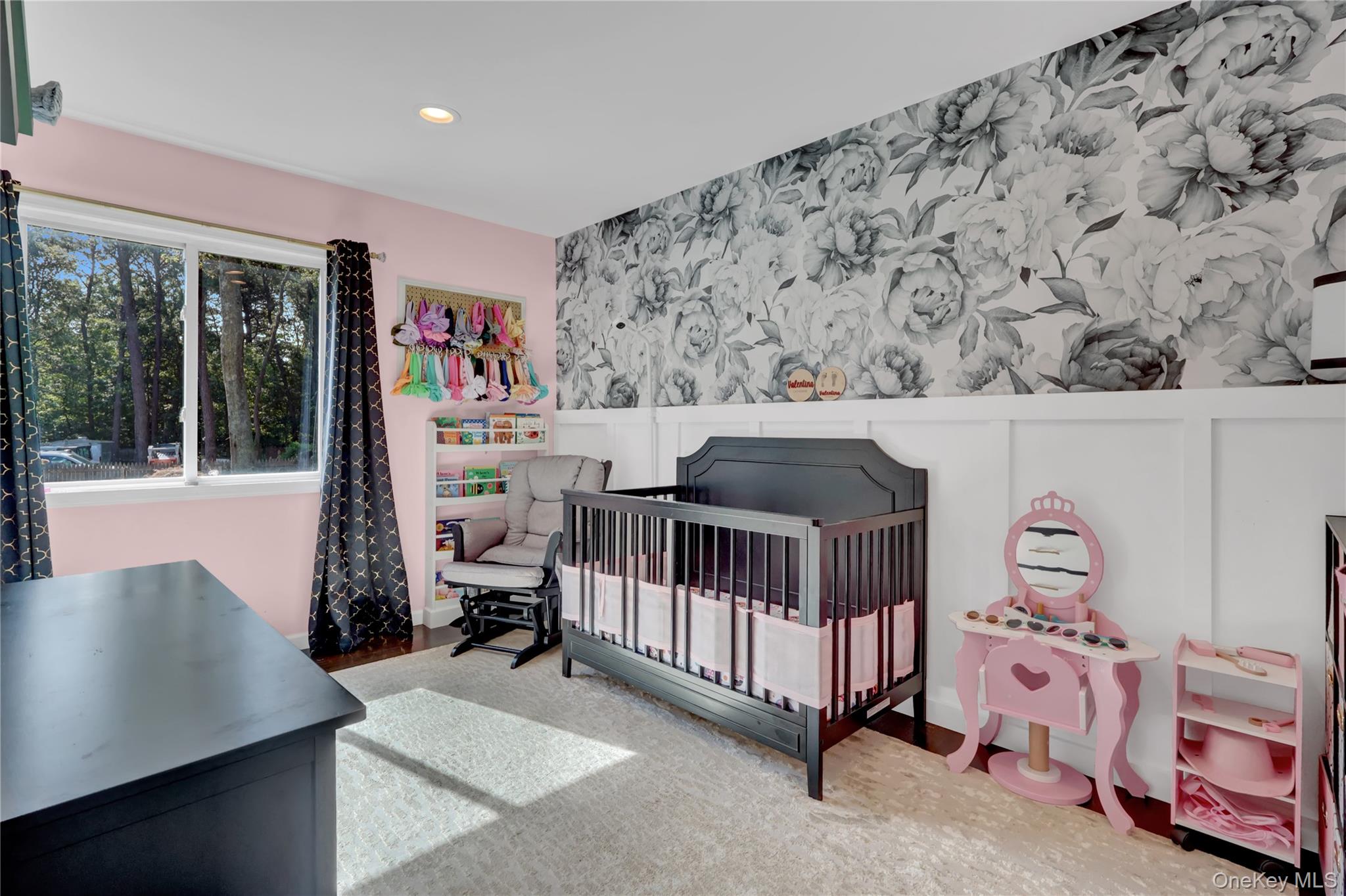 #10 photo, 590 Whiskey Road, サフォーク郡 Ridge , NY 11961