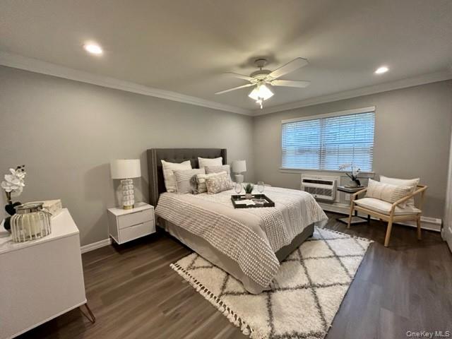 #12 photo, 267 Victorian Court, Holtsville , NY 11742