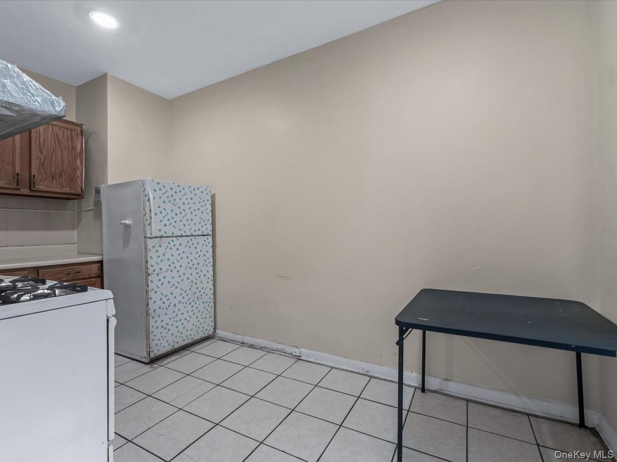 #8 photo, 144-44 Sanford Avenue, クイーンズ区 Flushing , NY 11355