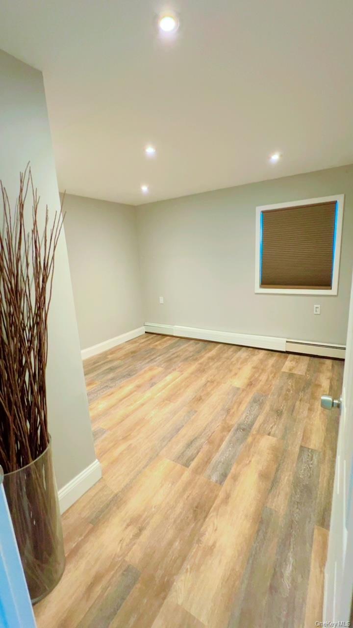 #15 photo, 12 Terrace View Road, Farmingdale , NY 11735