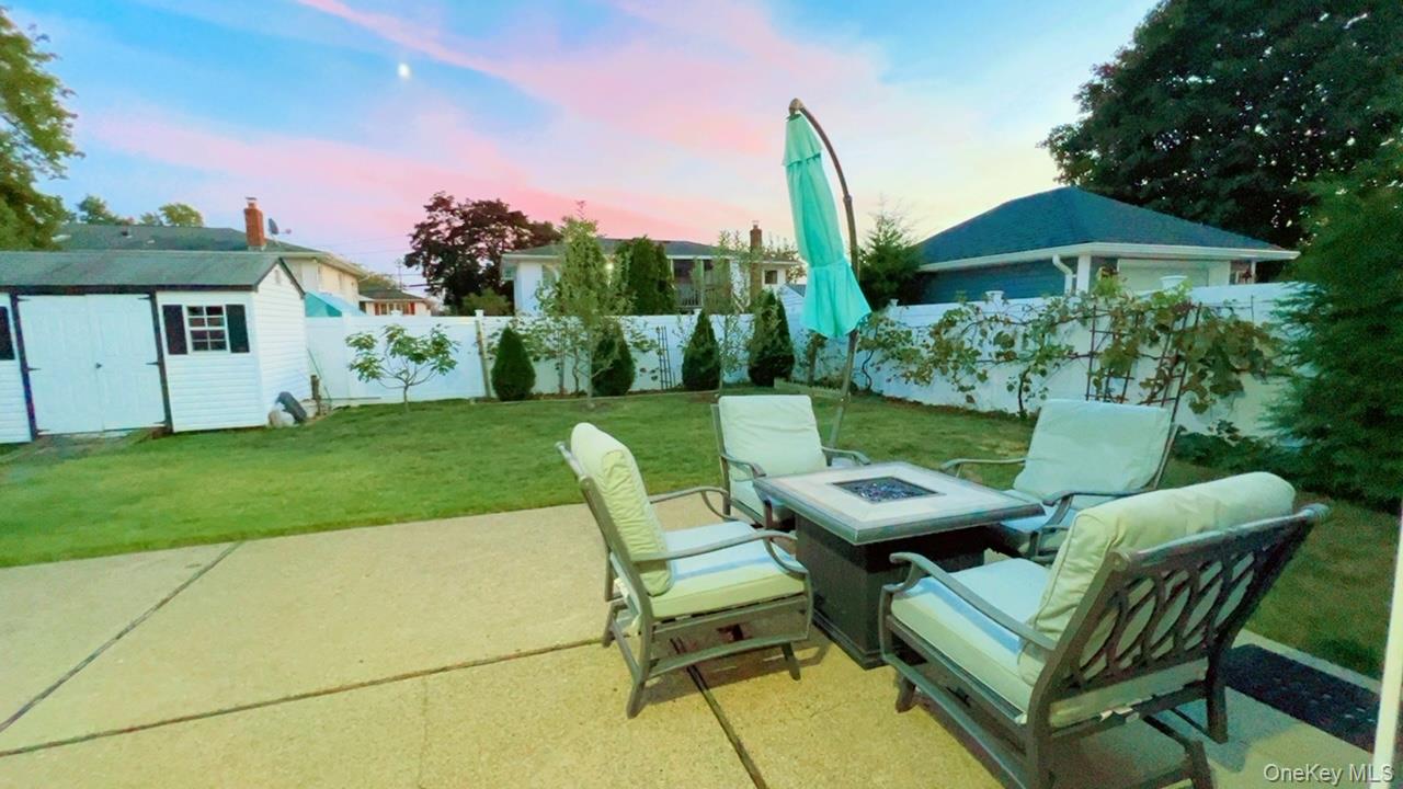 #19 photo, 12 Terrace View Road, Farmingdale , NY 11735