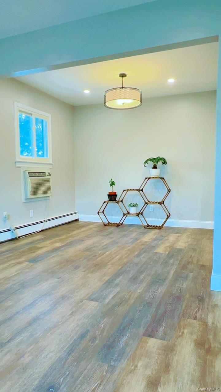 #6 photo, 12 Terrace View Road, Farmingdale , NY 11735