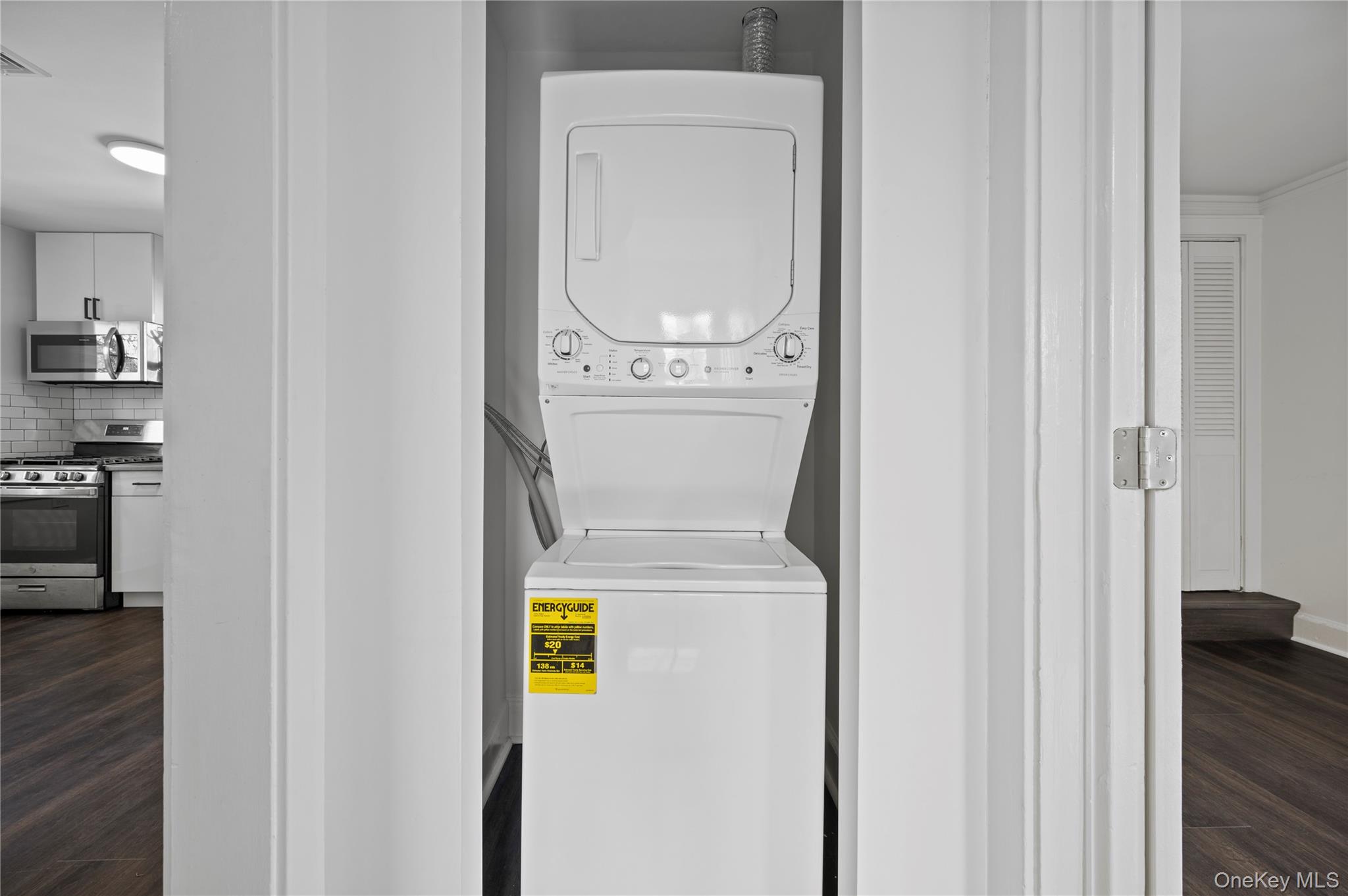 #15 photo, 305 Columbus Avenue #2 Columbus Avenue, West Harrison , NY 10604