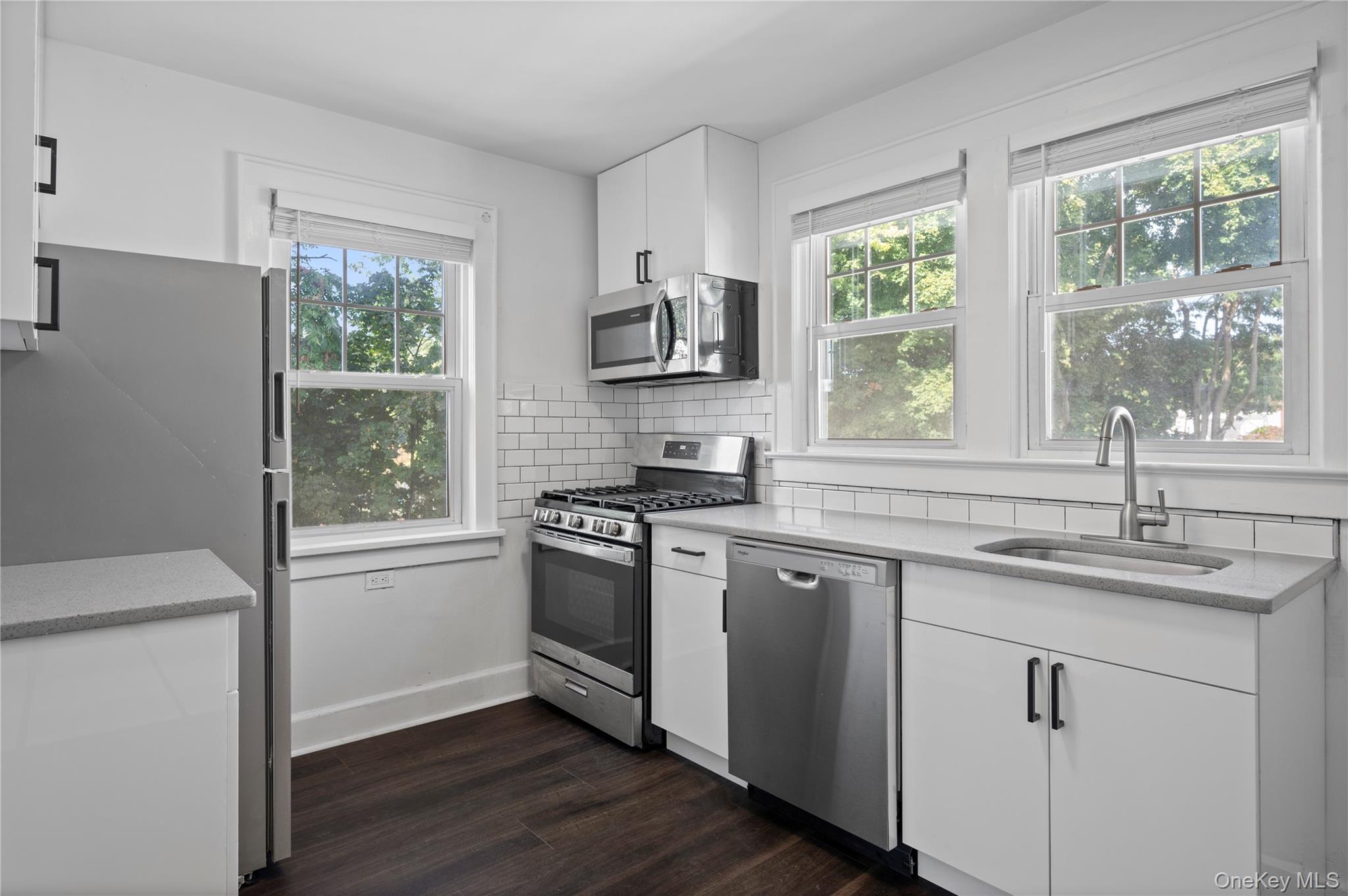 #3 photo, 305 Columbus Avenue #2 Columbus Avenue, West Harrison , NY 10604