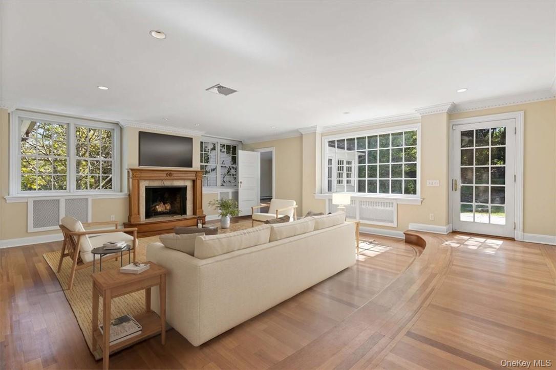 #6 photo, 11 Billington Court, Rye , NY 10580