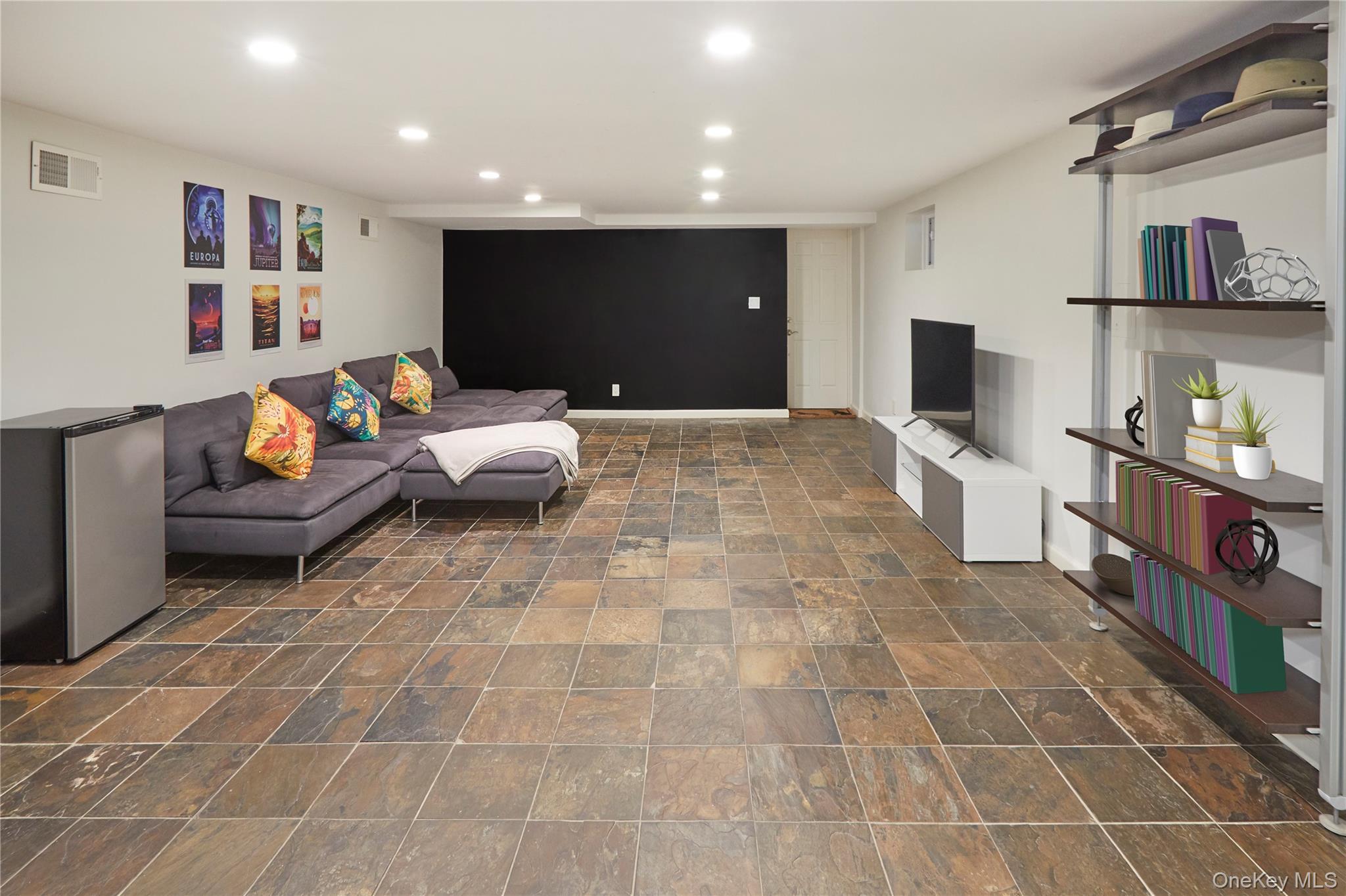 #19 photo, 179 Van Etten Boulevard, New Rochelle , NY 10804