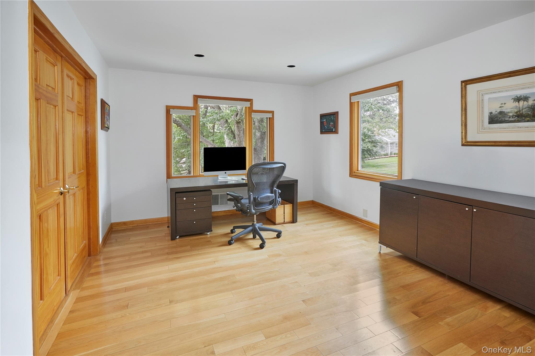 #20 photo, 179 Van Etten Boulevard, New Rochelle , NY 10804