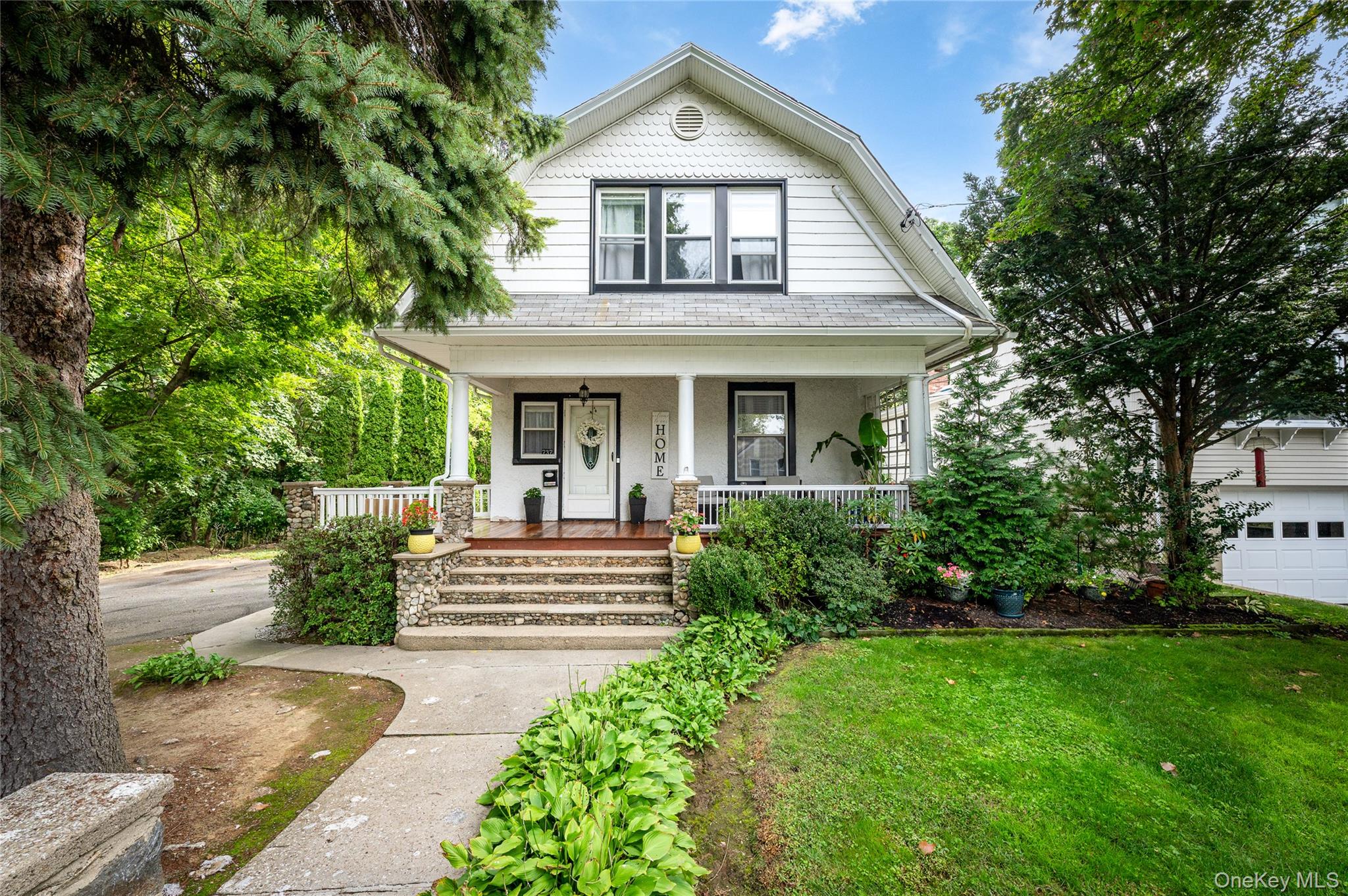 #2 photo, 737 Bradley Street, Mamaroneck , NY 10543