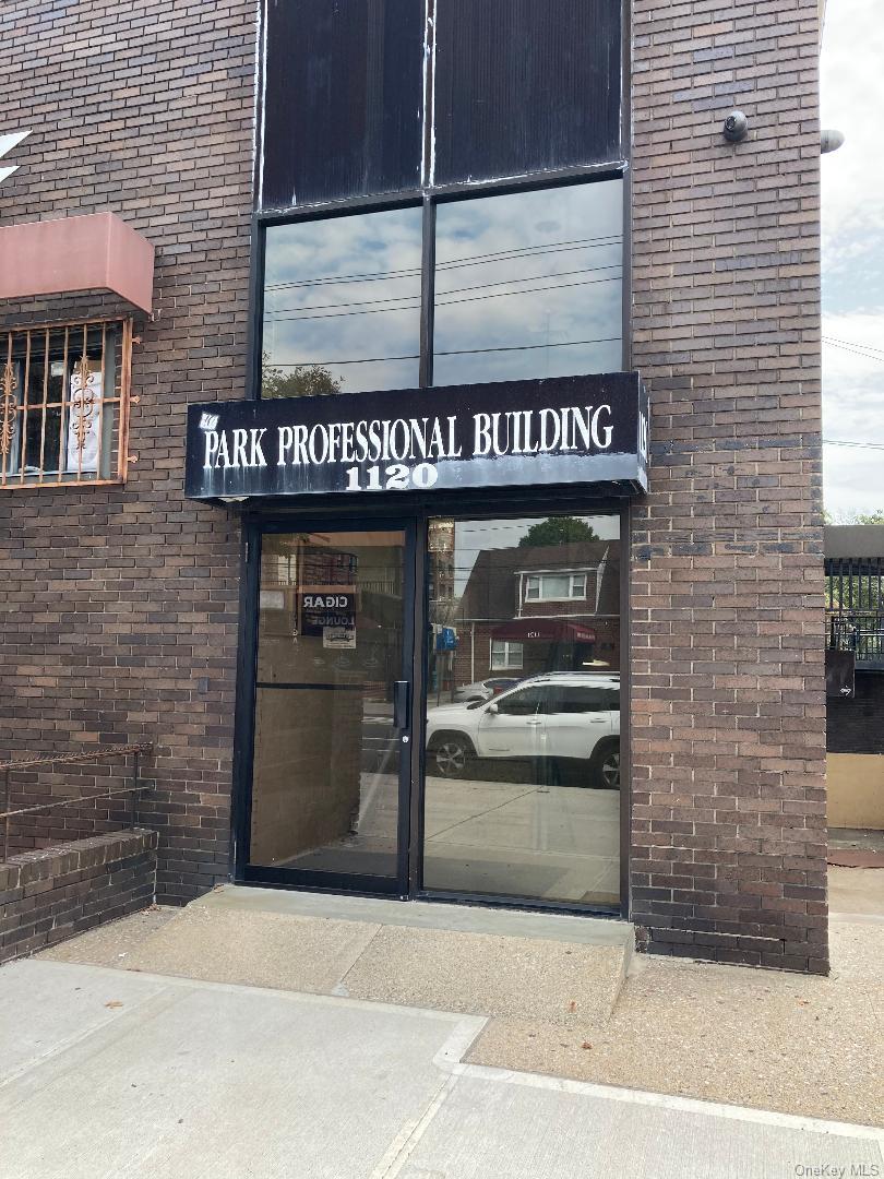 #1 photo, 1120 Morris Park Avenue, Bronx , NY 10461