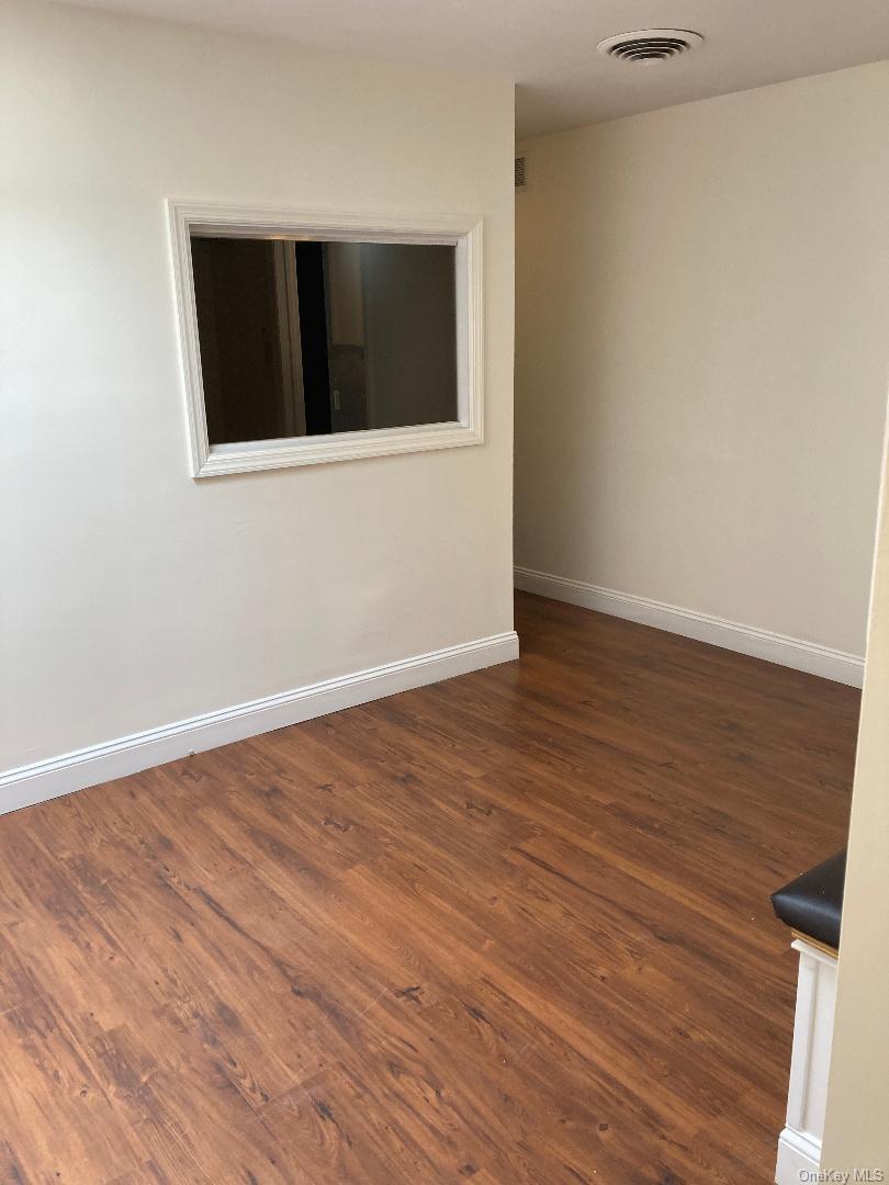 #3 photo, 1120 Morris Park Avenue, Bronx , NY 10461