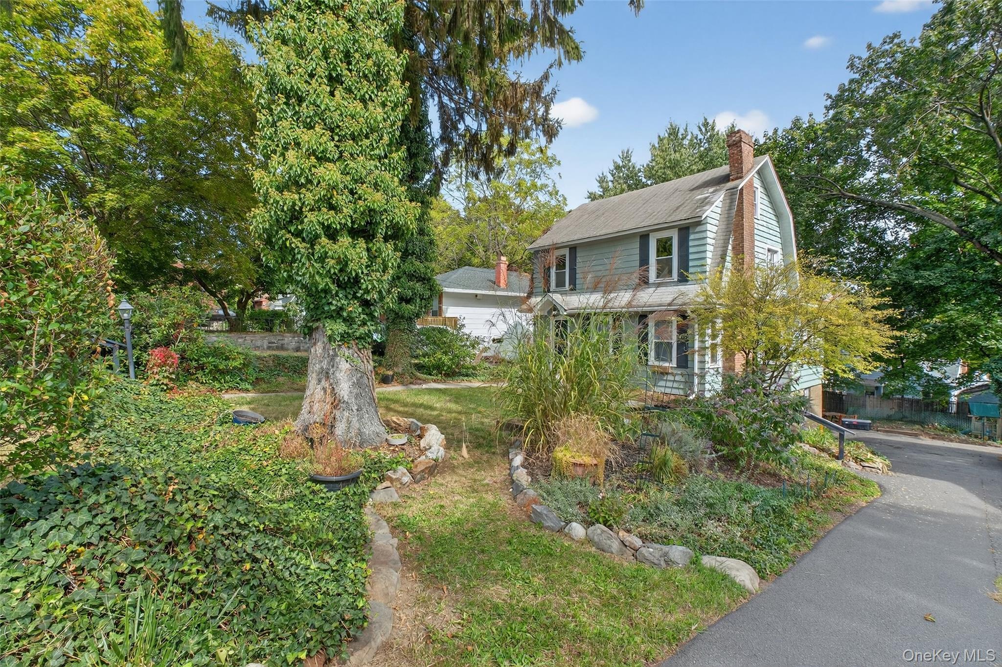 #3 photo, 310 Carpenter Avenue, Newburgh , NY 12550