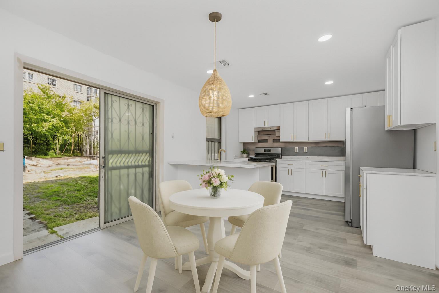 #6 photo, 975 E 178th Street, Bronx , NY 10460