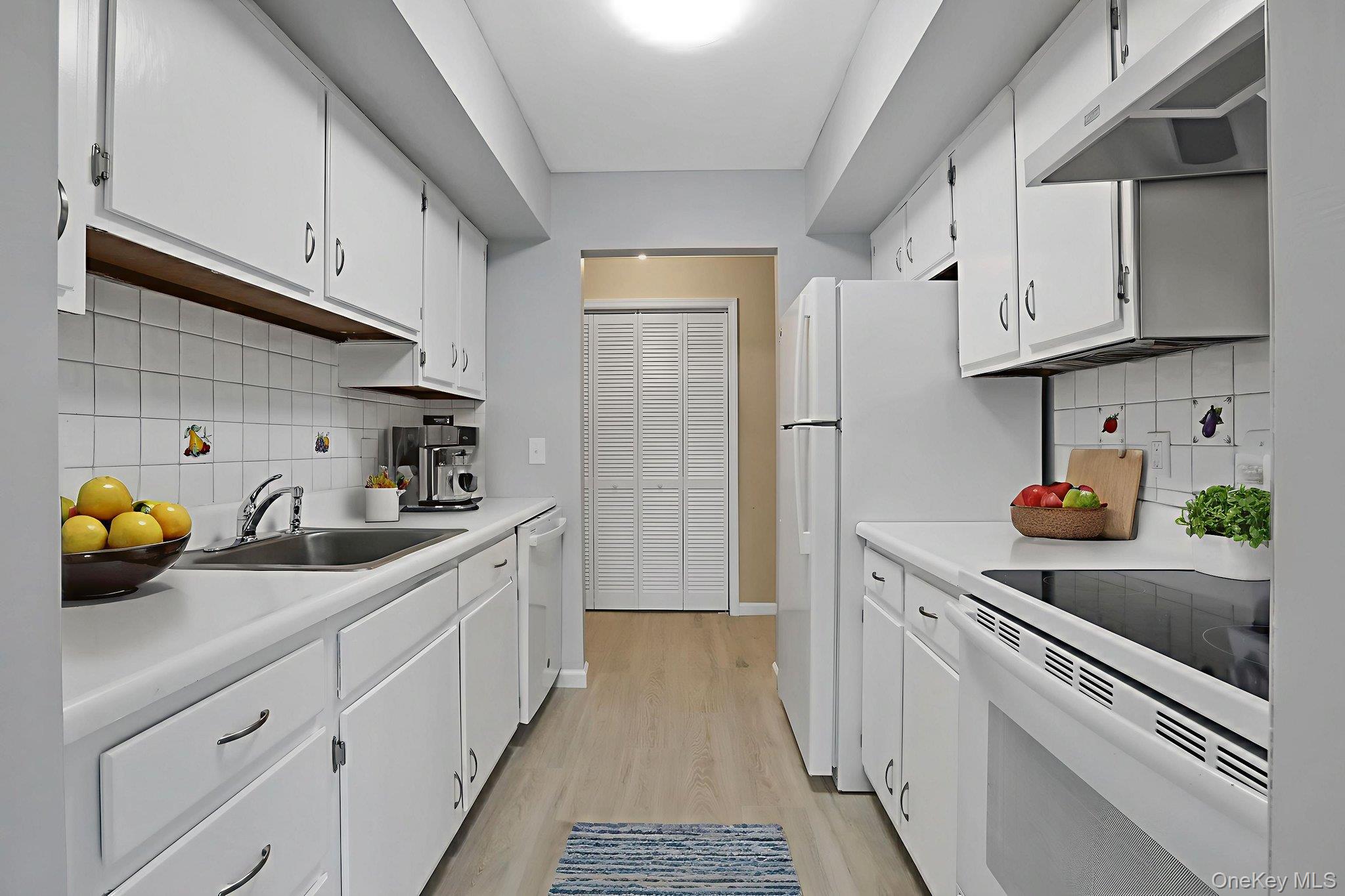 #9 photo, 2104 Cherry Hill Drive, Poughkeepsie , NY 12603