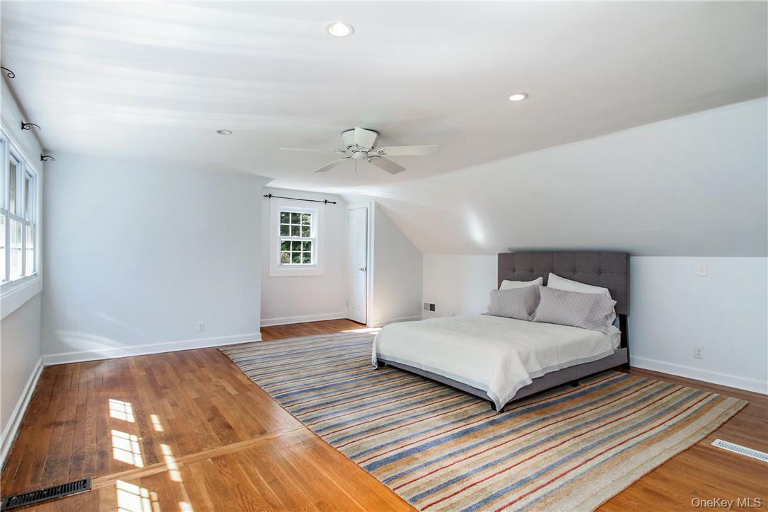 #14 photo, 25 Tamarack Way, Pleasantville , NY 10570