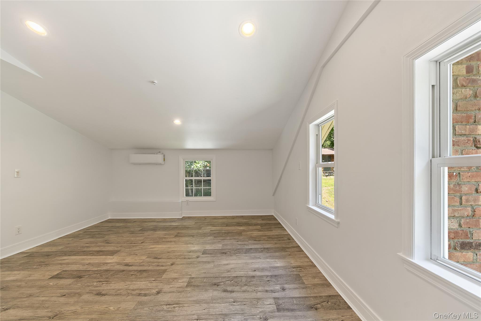 #18 photo, 35 Honeymoon Lane, Lagrangeville , NY 12603