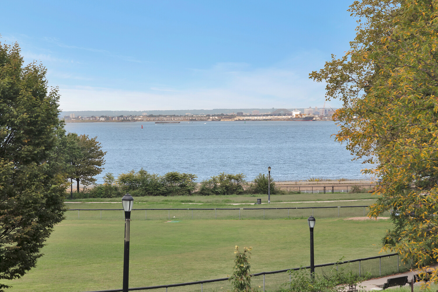 #10 photo, 7401 SHORE Road, ブルックリン区 Bay Ridge , NY 11209