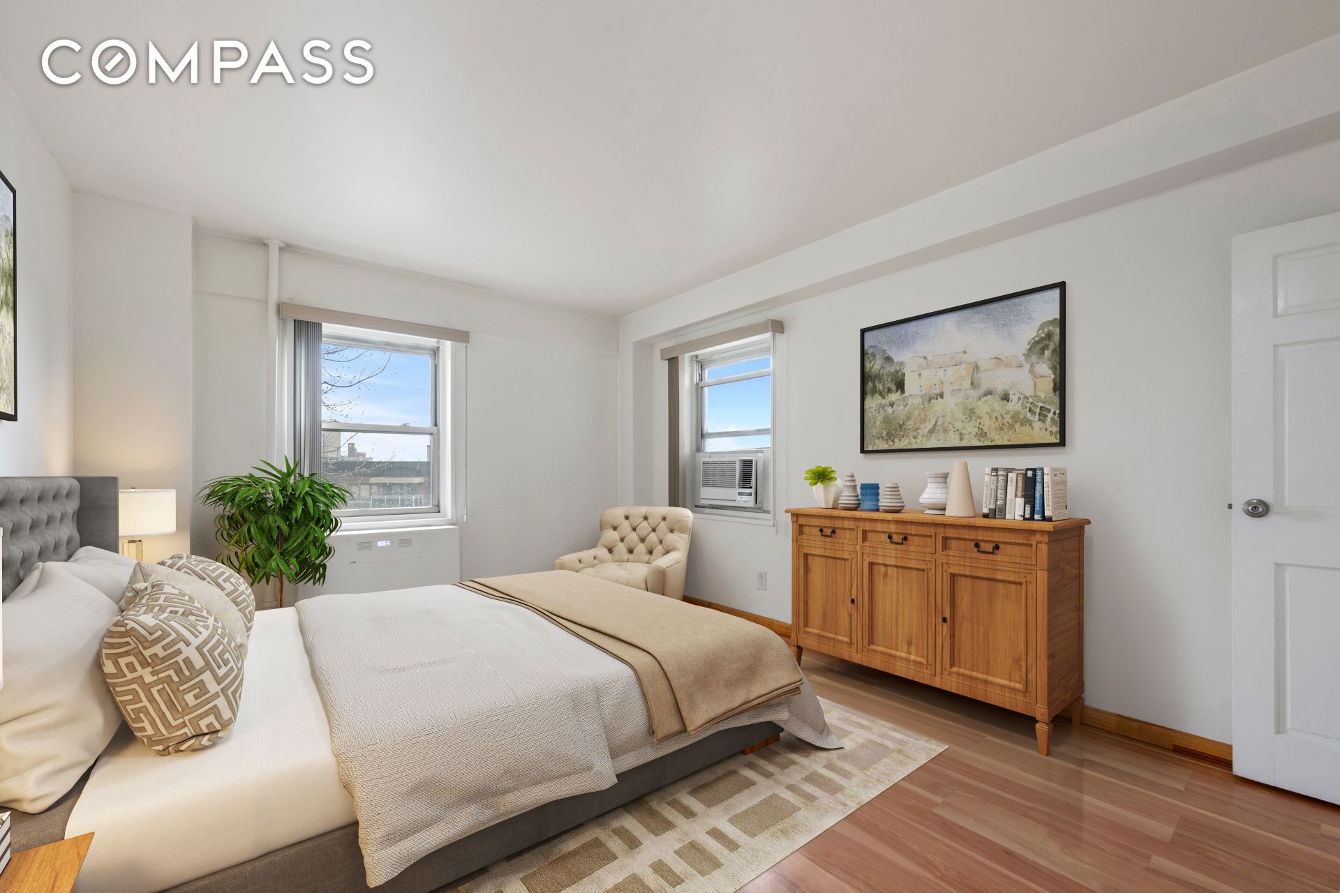 #6 photo, 9 Fordham Hill Oval, University Heights , NY 10468