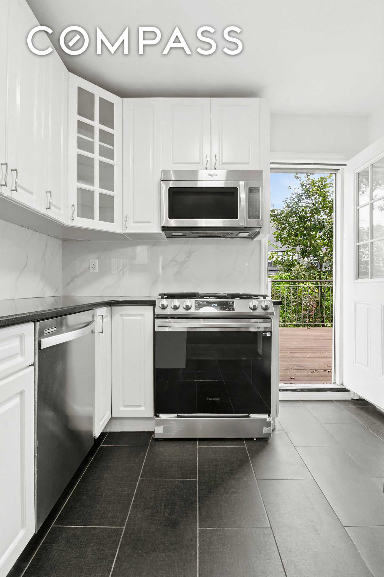 #10 photo, 78-09 77th Avenue, Glendale , NY 11385