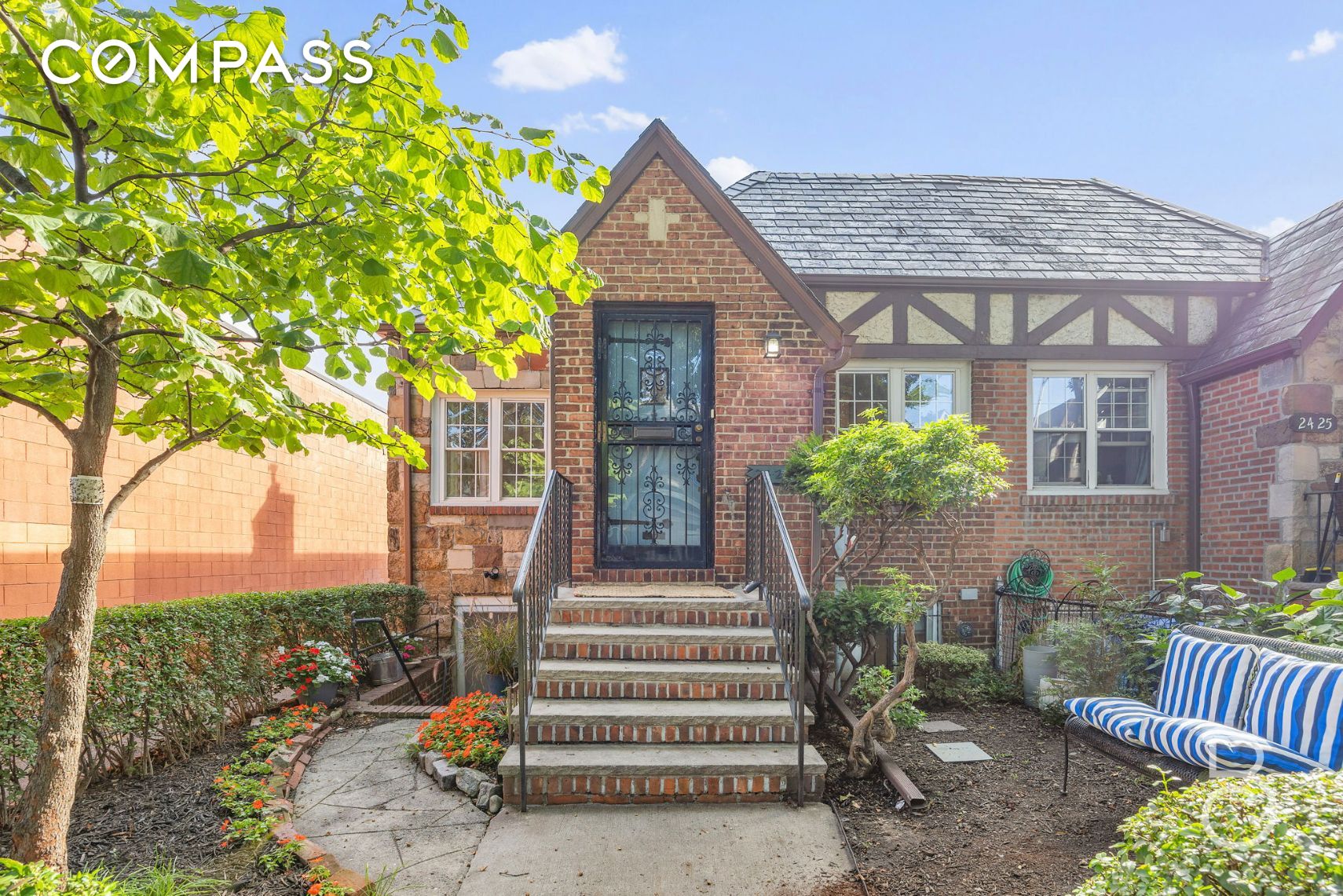 #20 photo, 24-23 83rd Street, クイーンズ区 Jackson Heights , NY 11370