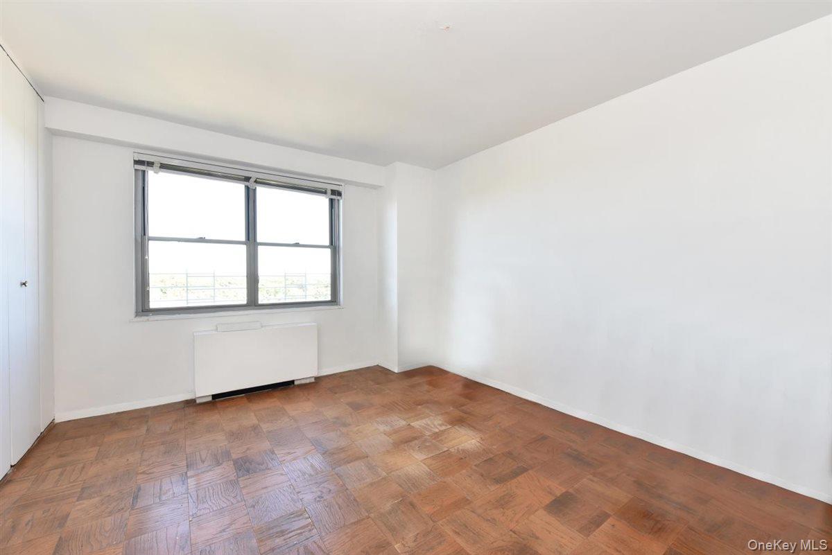 #9 photo, 175-20 Wexford Terrace, クイーンズ区 Jamaica Estates , NY 11432