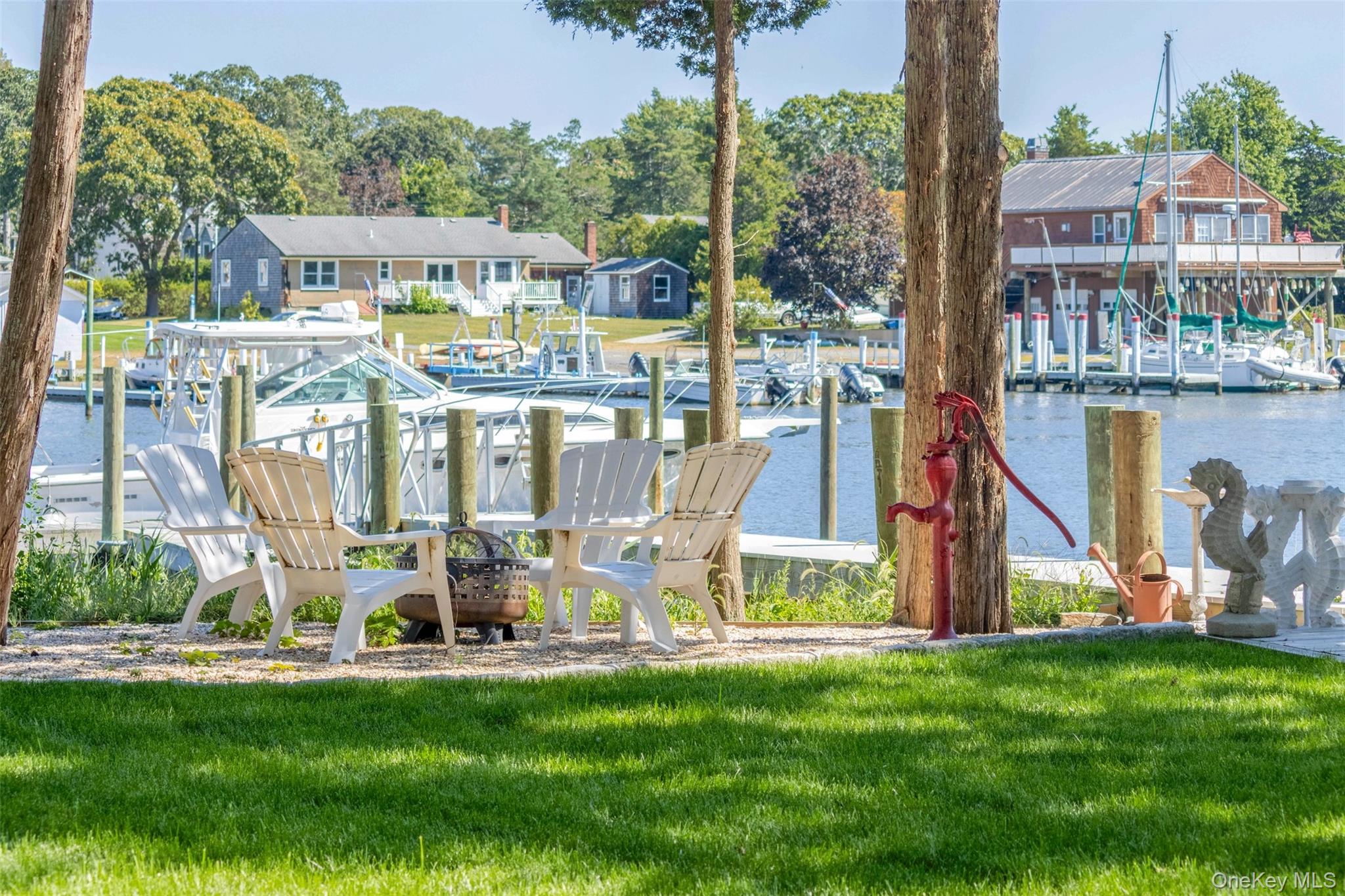 #1 photo, 254 Overlook Drive, サフォーク郡 Aquebogue , NY 11931