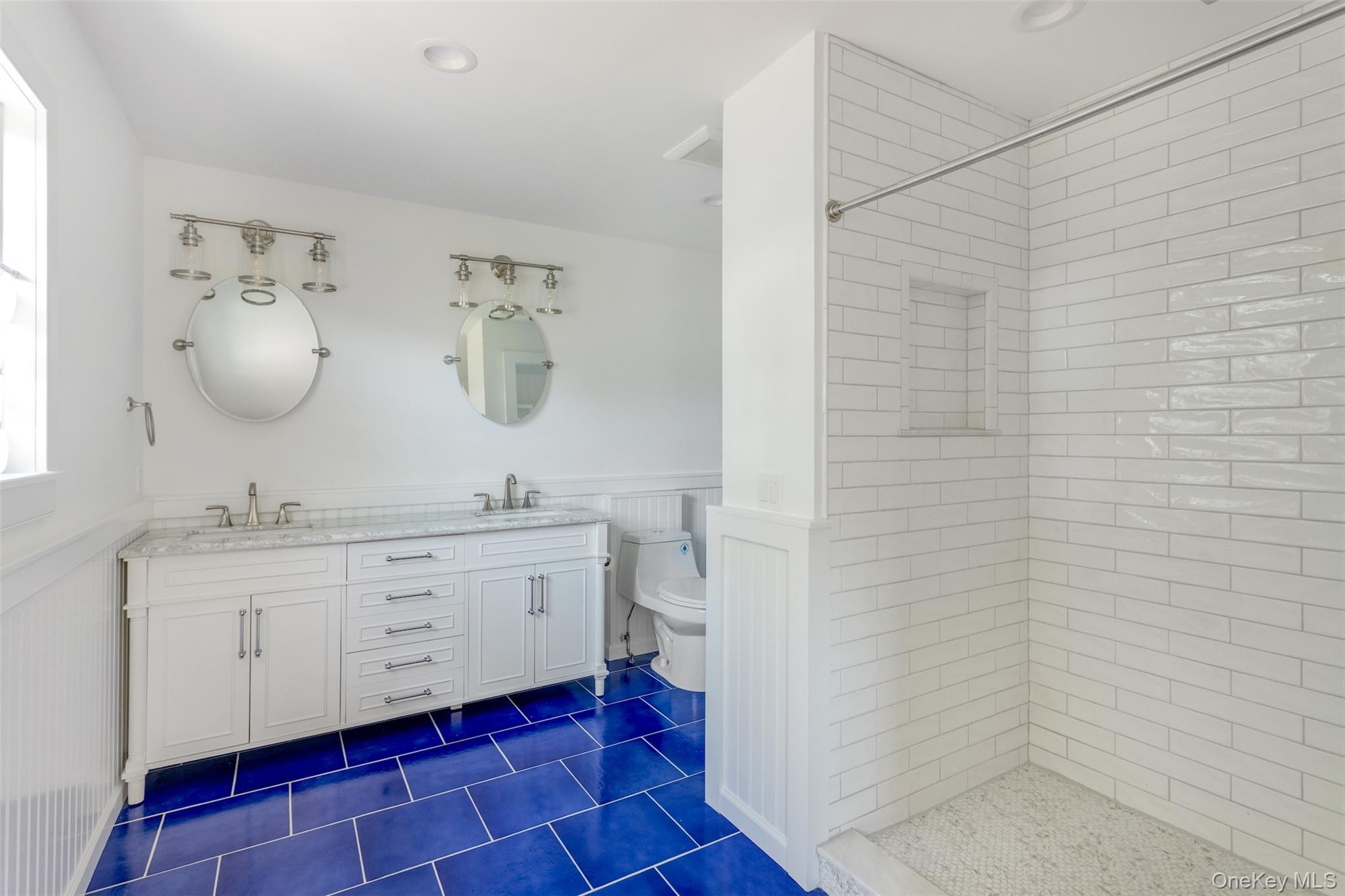 #11 photo, 254 Overlook Drive, サフォーク郡 Aquebogue , NY 11931