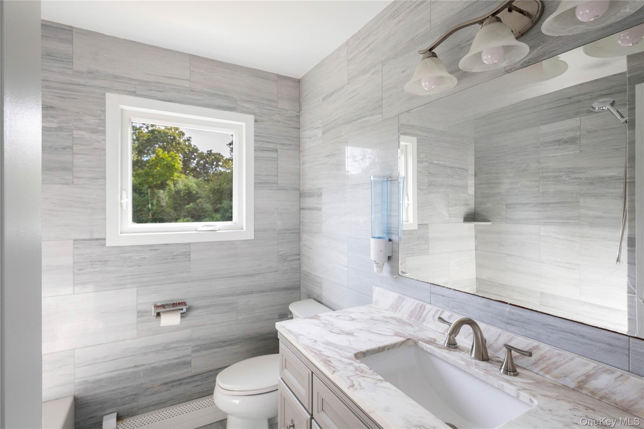 #11 photo, 218 Wavecrest Drive, Mastic Beach , NY 11951