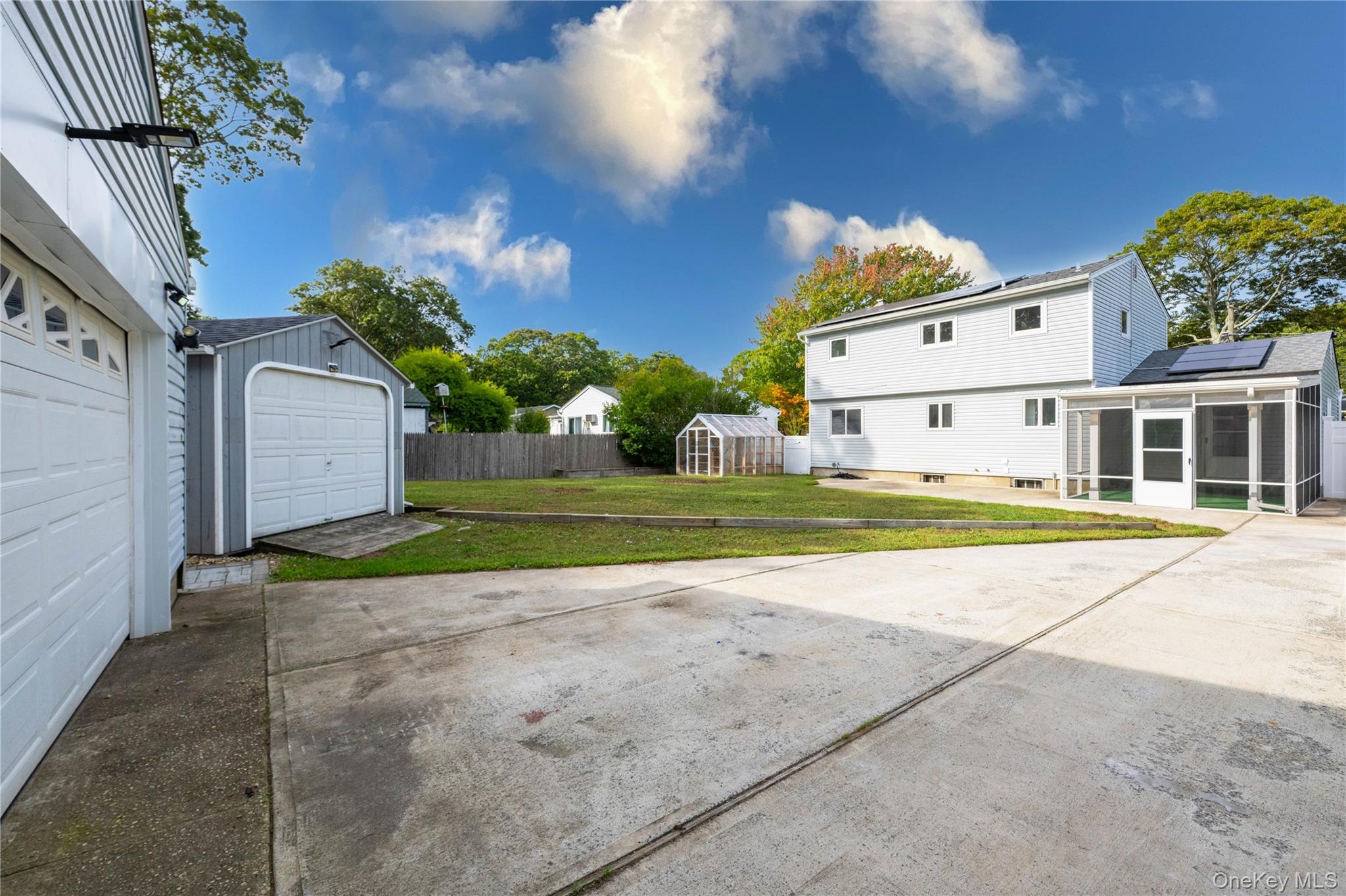 #18 photo, 218 Wavecrest Drive, Mastic Beach , NY 11951