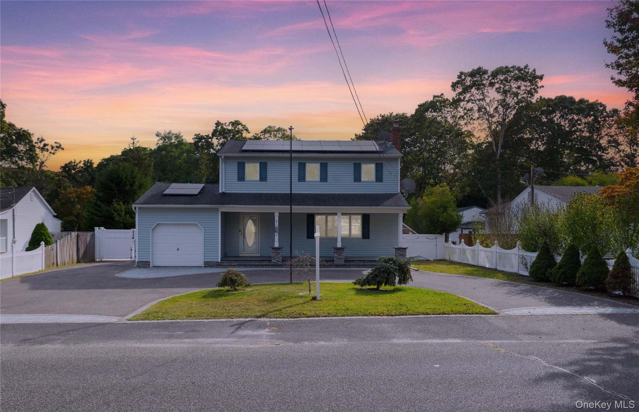 #2 photo, 218 Wavecrest Drive, Mastic Beach , NY 11951