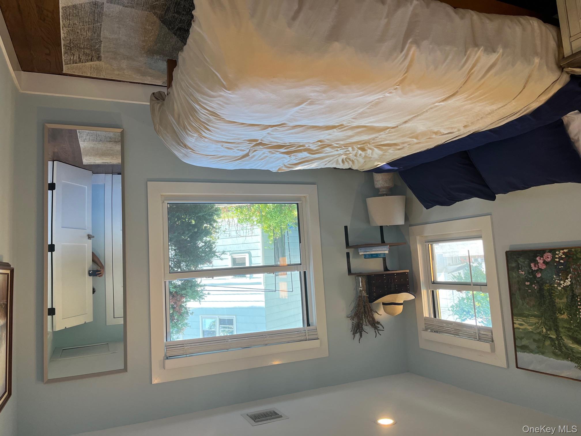 #11 photo, 23 West Drive, Port Washington , NY 11050