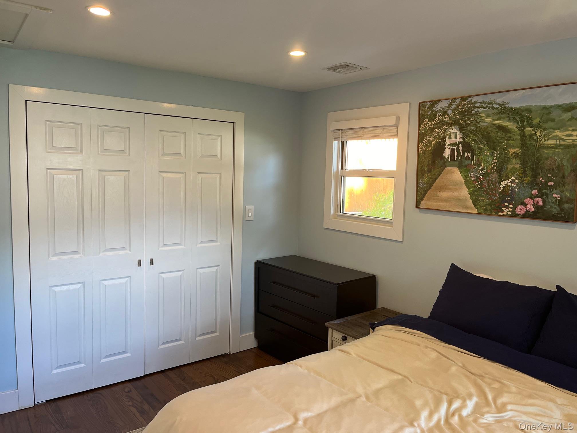 #9 photo, 23 West Drive, Port Washington , NY 11050