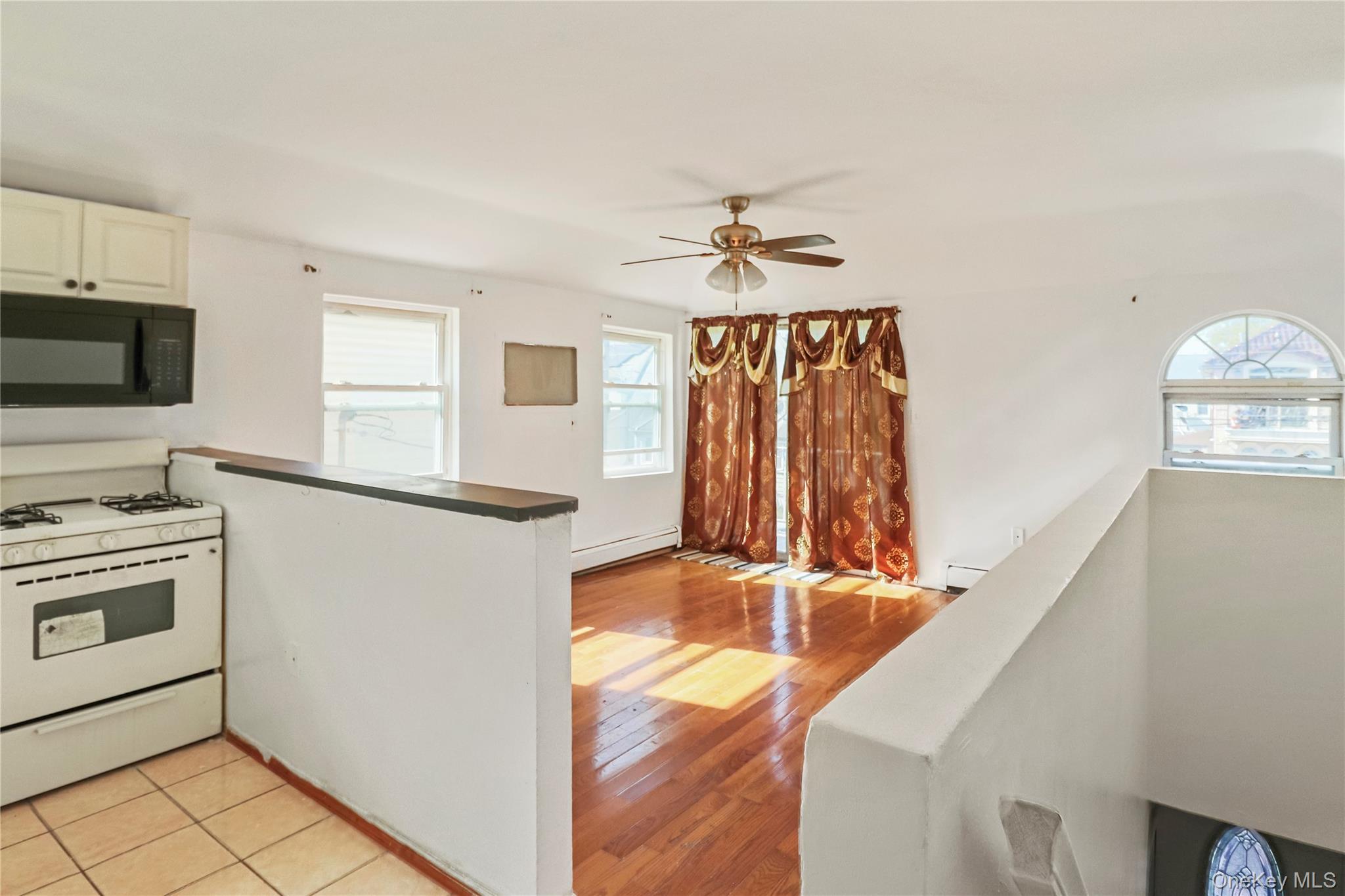 #4 photo, 11545 124th Street, South Ozone Park , NY 11420