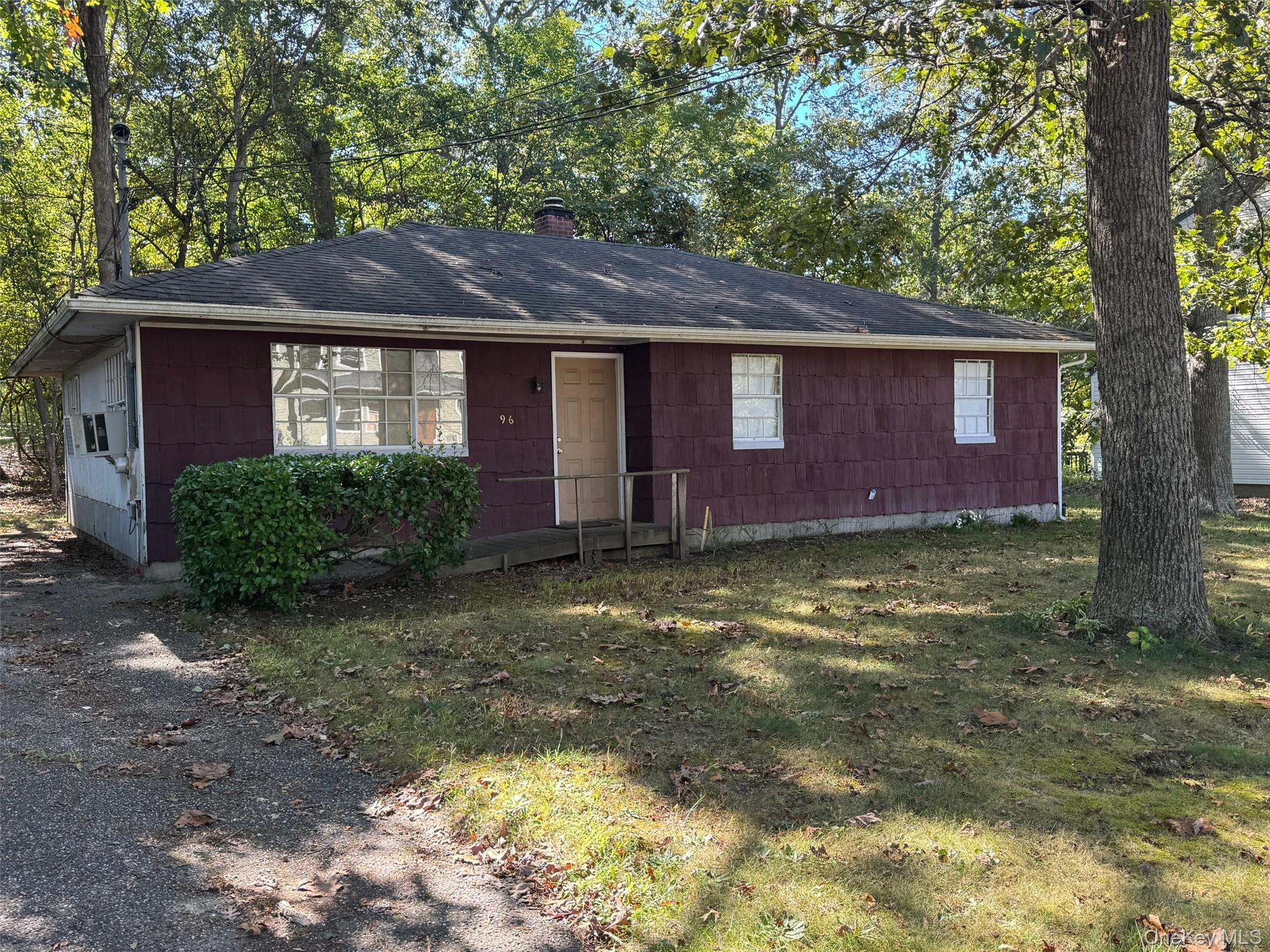 #1 photo, 96 Norfleet Lane, Coram , NY 11727