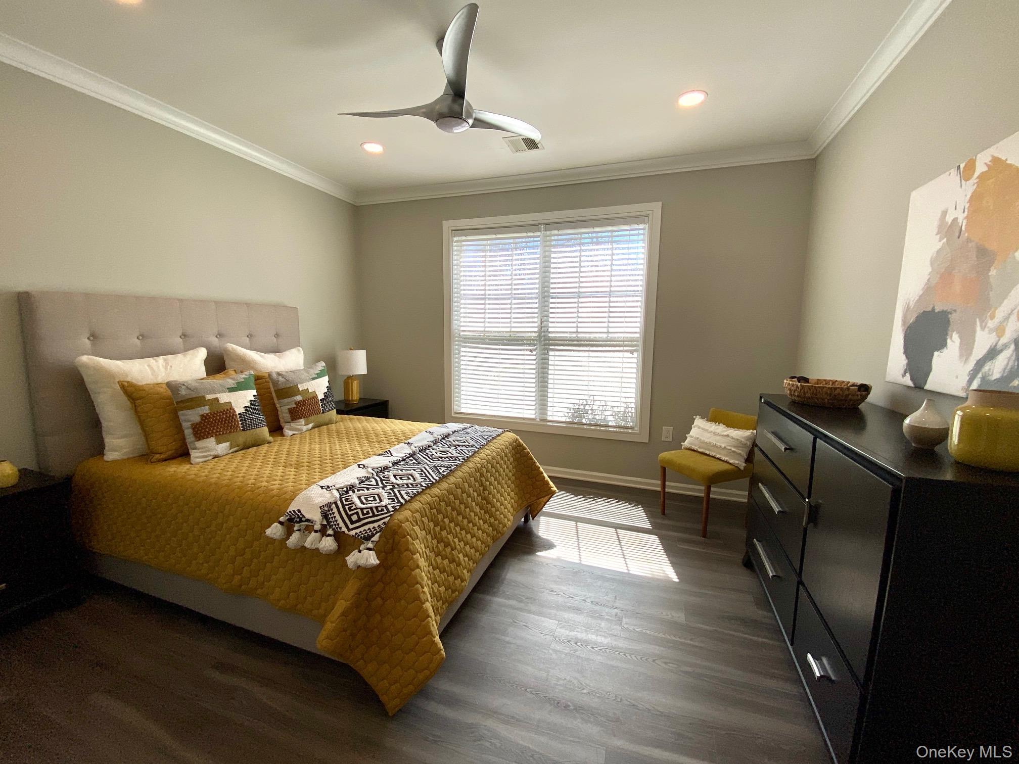 #9 photo, 118 Pond Road, サフォーク郡 Coram , NY 11727