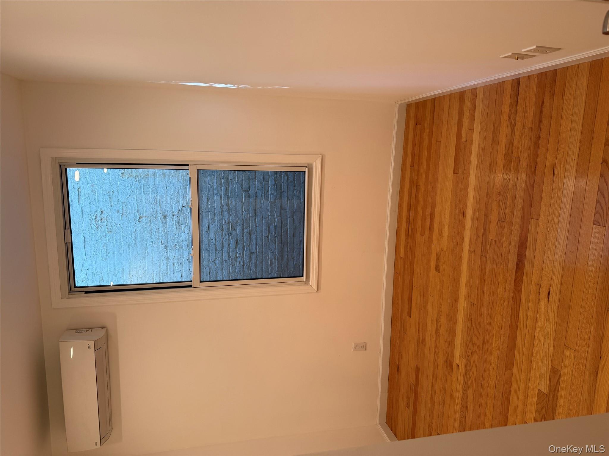 #10 photo, 562 39, ブルックリン区 Brooklyn , NY 11232