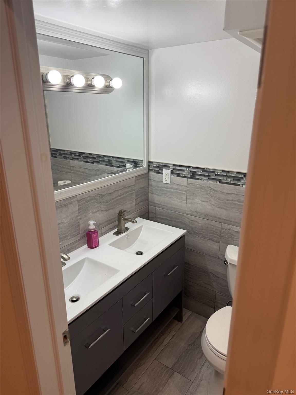 #8 photo, 562 39, ブルックリン区 Brooklyn , NY 11232