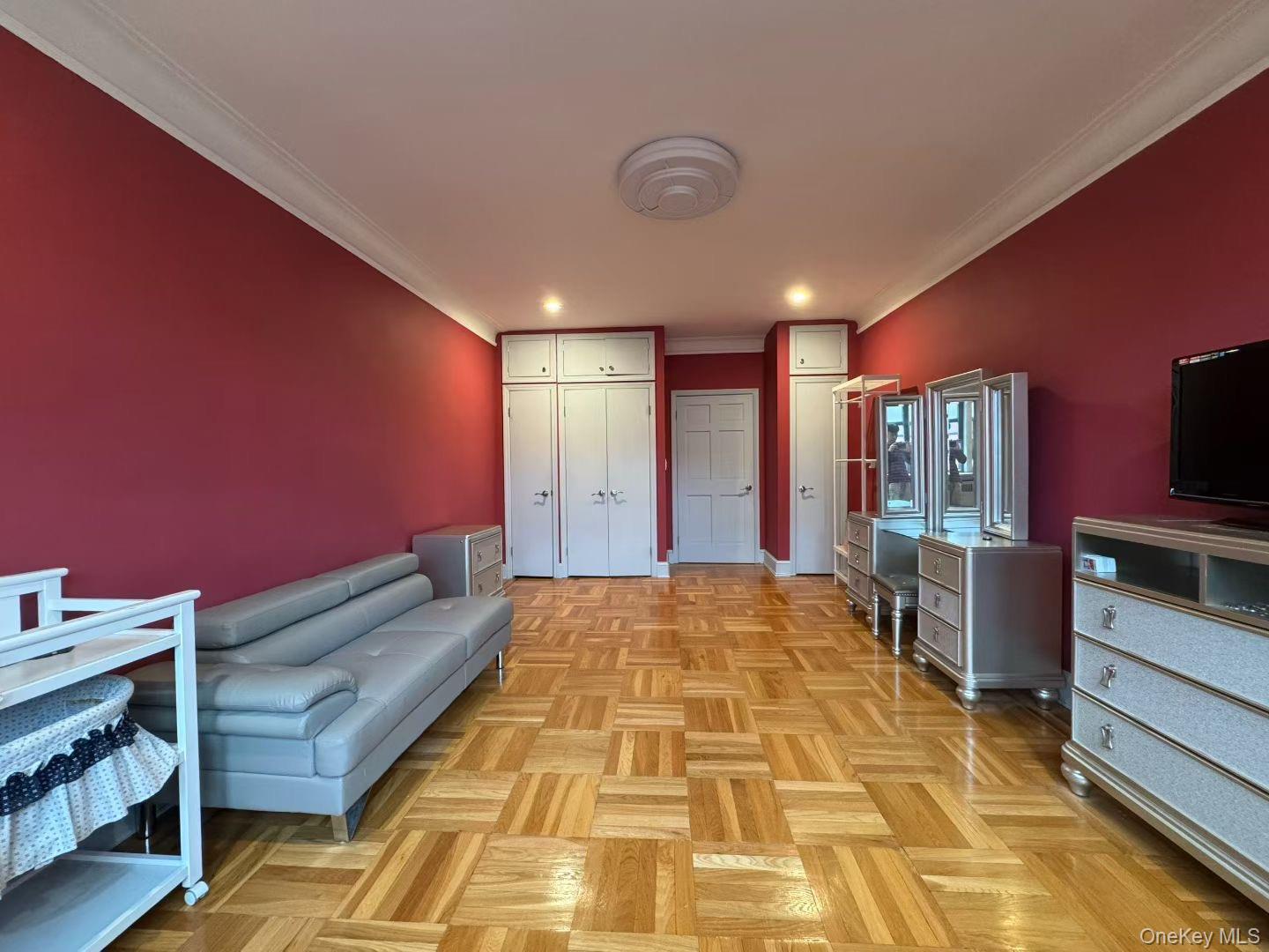 #1 photo, 144-80 Sandford Avenue, クイーンズ区 Flushing , NY 11355