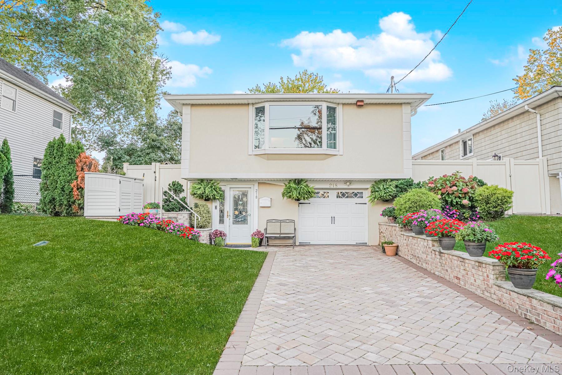 #1 photo, 218 Albee Avenue, Staten Island , NY 10312