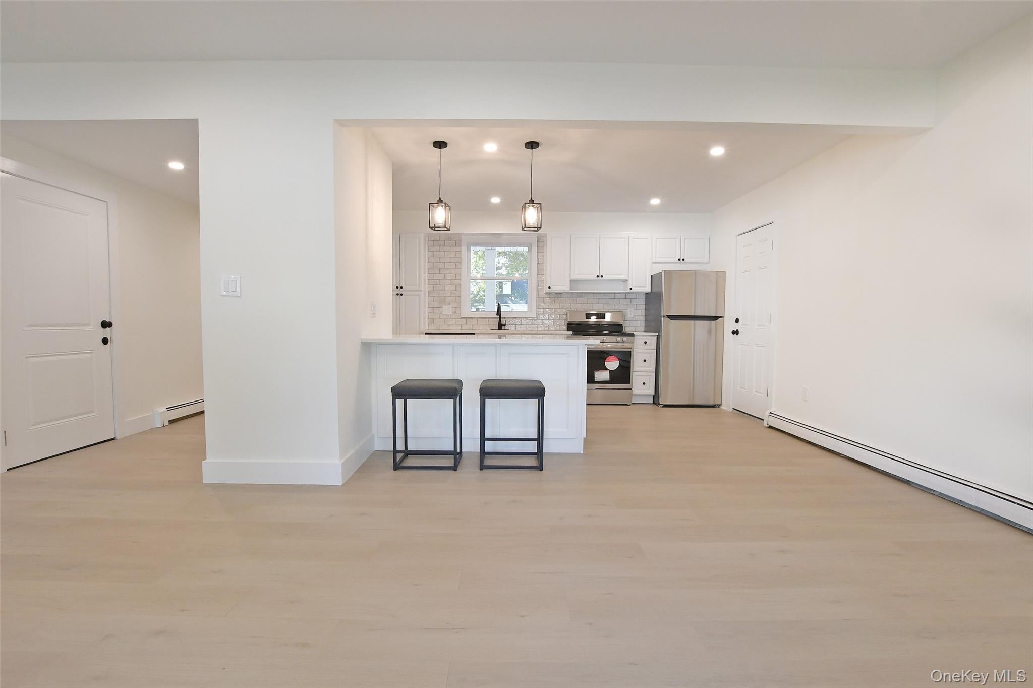 #15 photo, 15 Spurwoods Lane, Farmingville , NY 11738