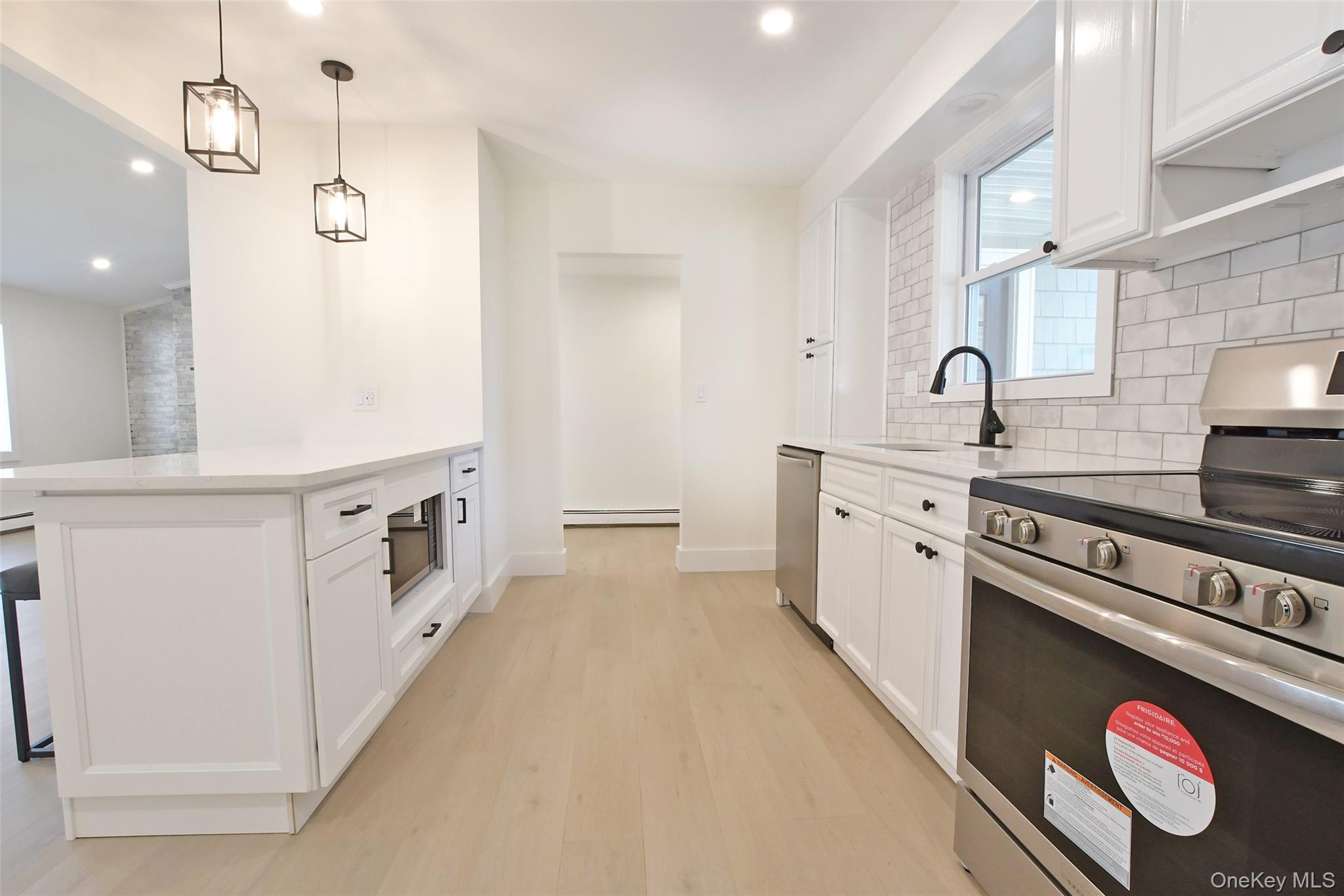 #9 photo, 15 Spurwoods Lane, Farmingville , NY 11738