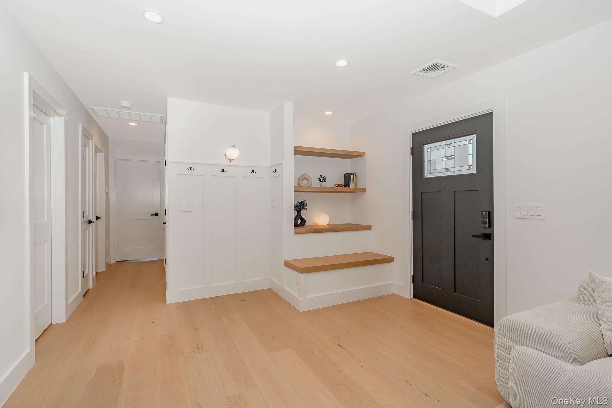 #4 photo, 5 Huron Avenue, Massapequa , NY 11758