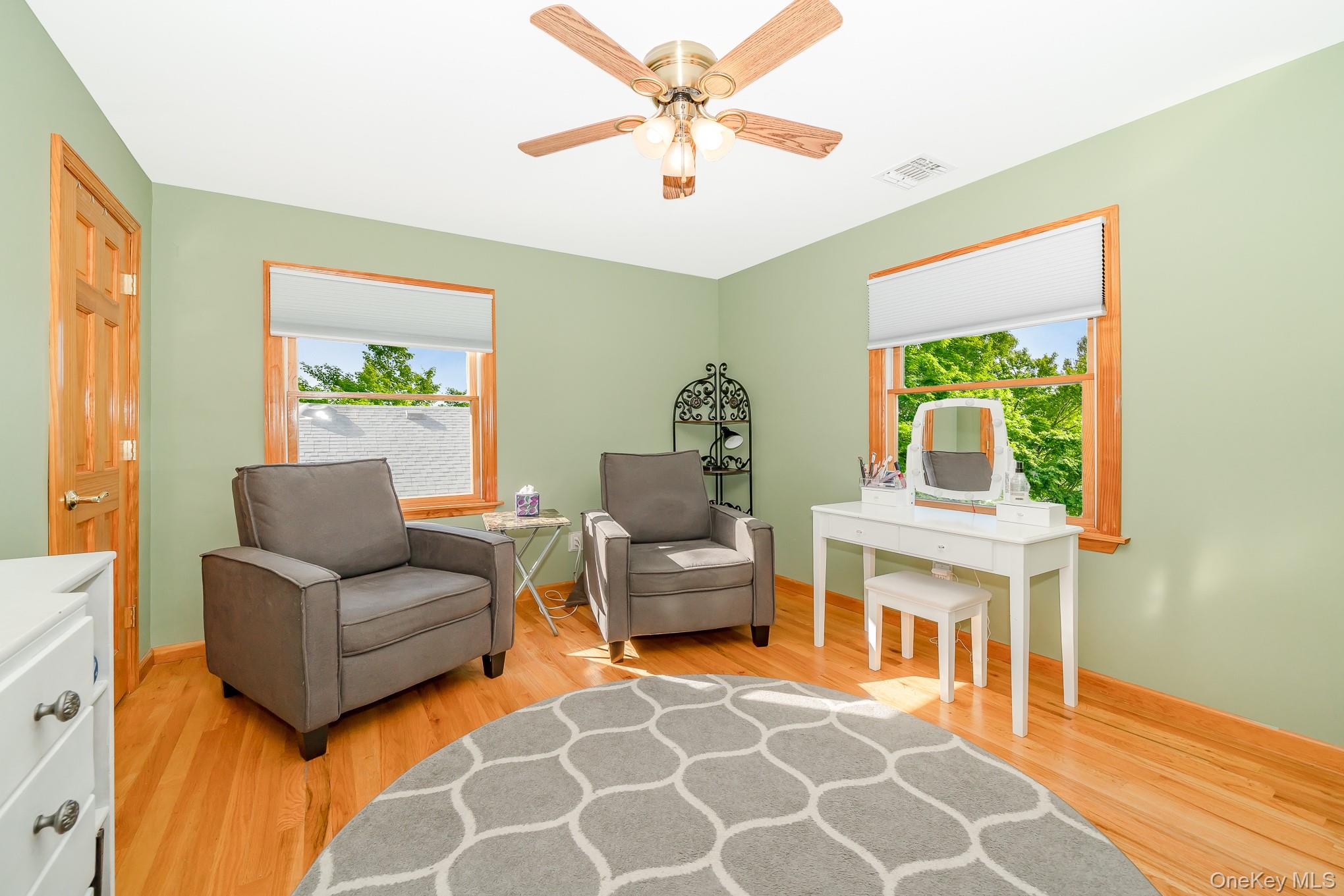 #20 photo, 3615 Franklin Street, Wantagh , NY 11793