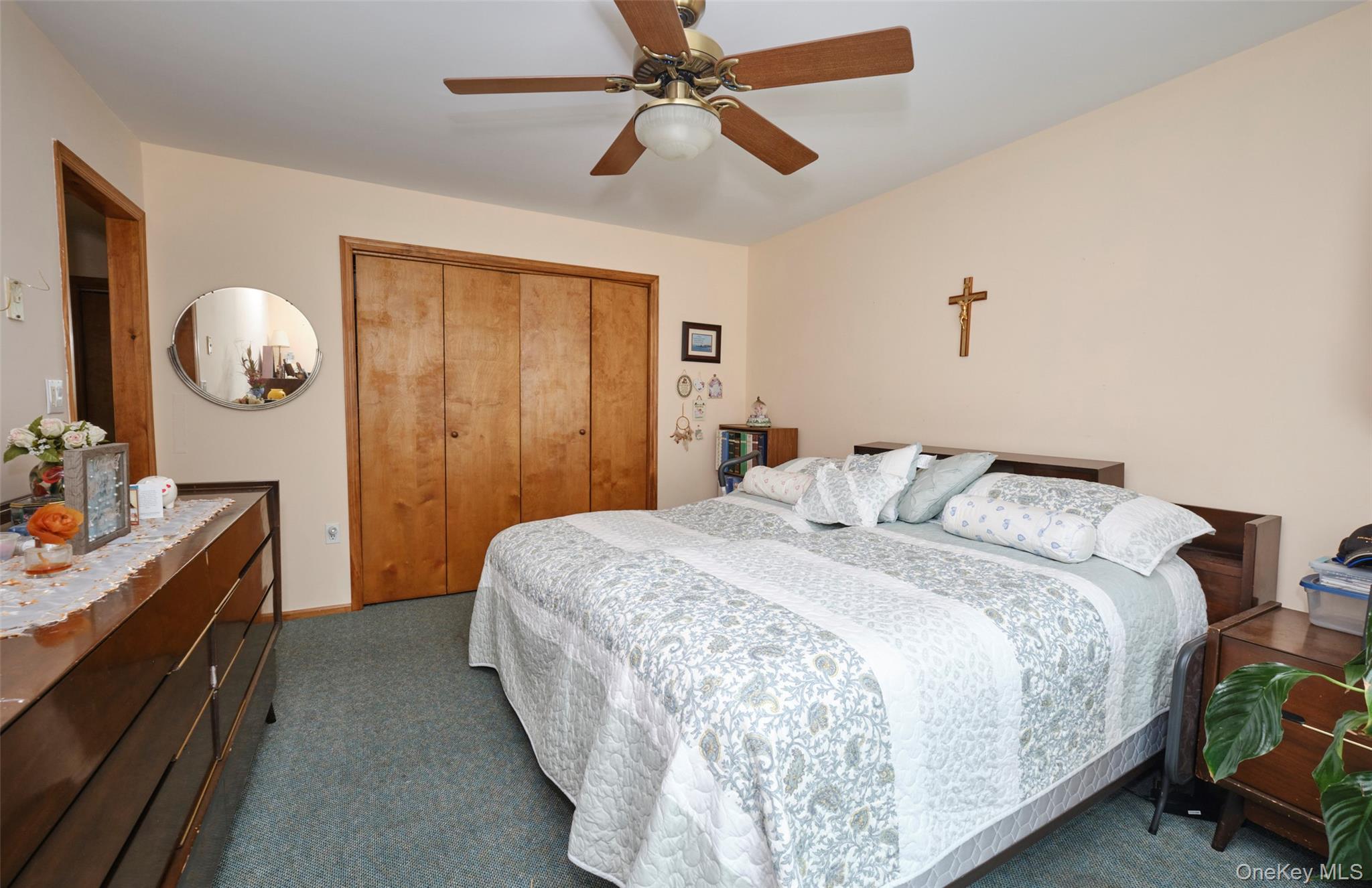 #14 photo, 911 Covert Avenue, New Hyde Park , NY 11040