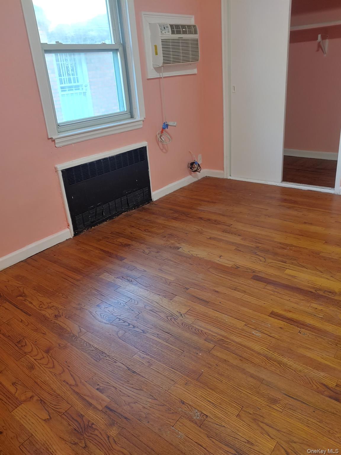 #11 photo, 250-12 81st Avenue, Bellerose , NY 11426