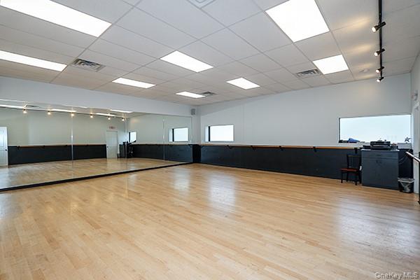 #15 photo, 68 Merrick Road, ナッソー郡 Lynbrook , NY 11563